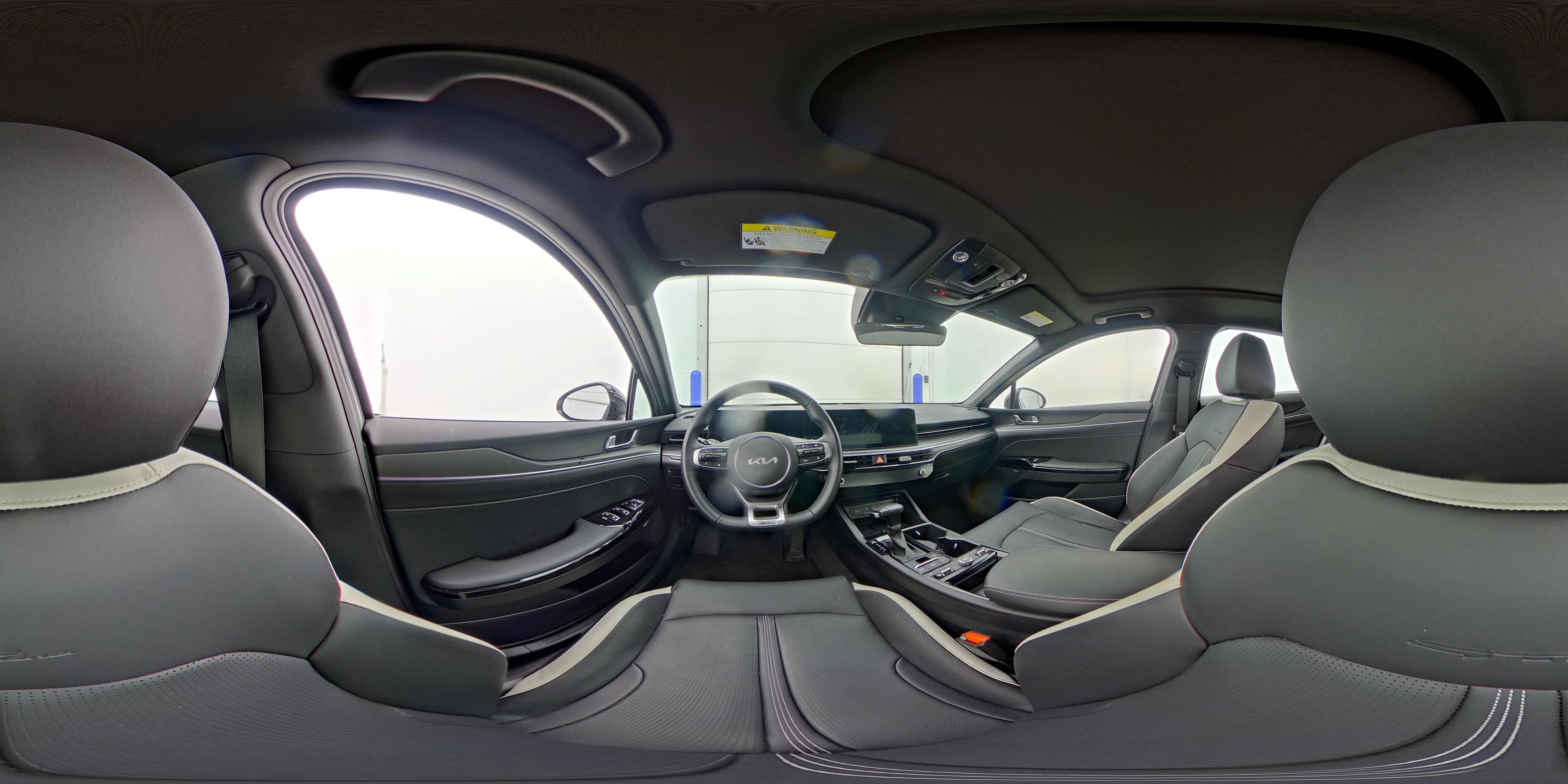 2025 Kia K5 GT-Line - Photo 29