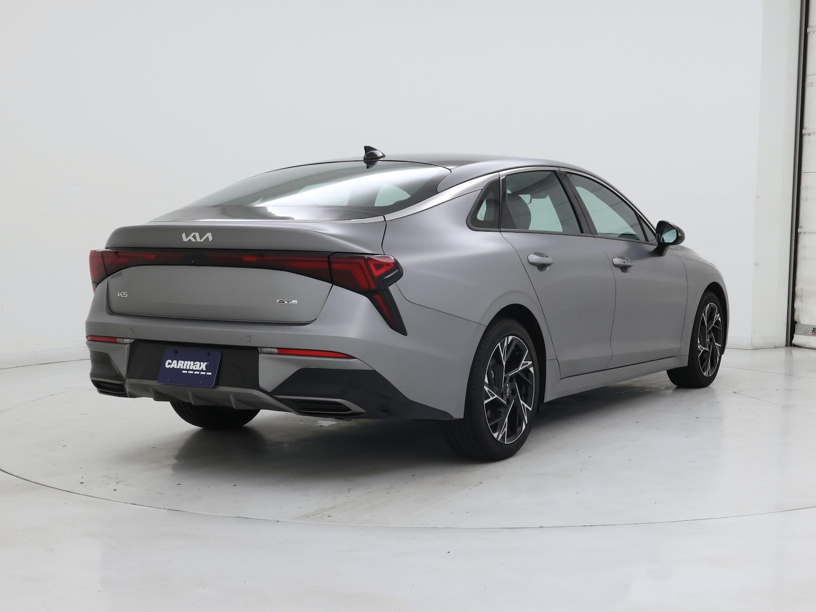 2025 Kia K5 GT-Line - Photo 9