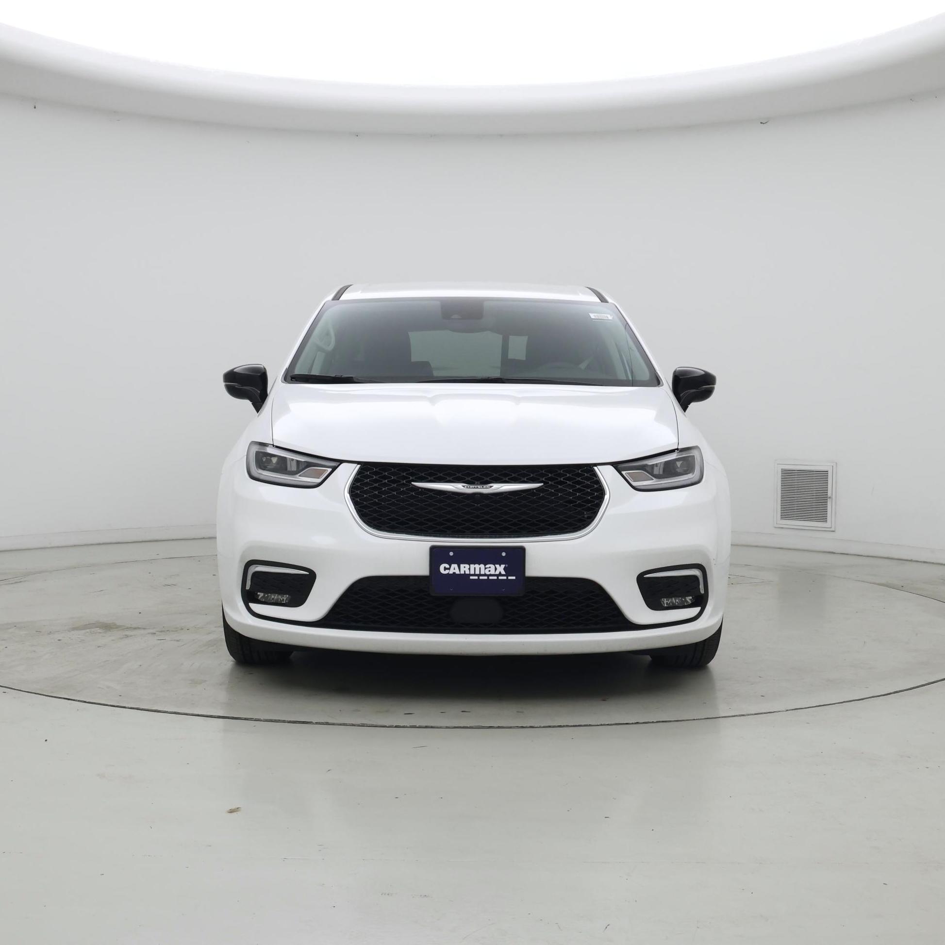 Thumbnail: 2024 Chrysler Pacifica - 5