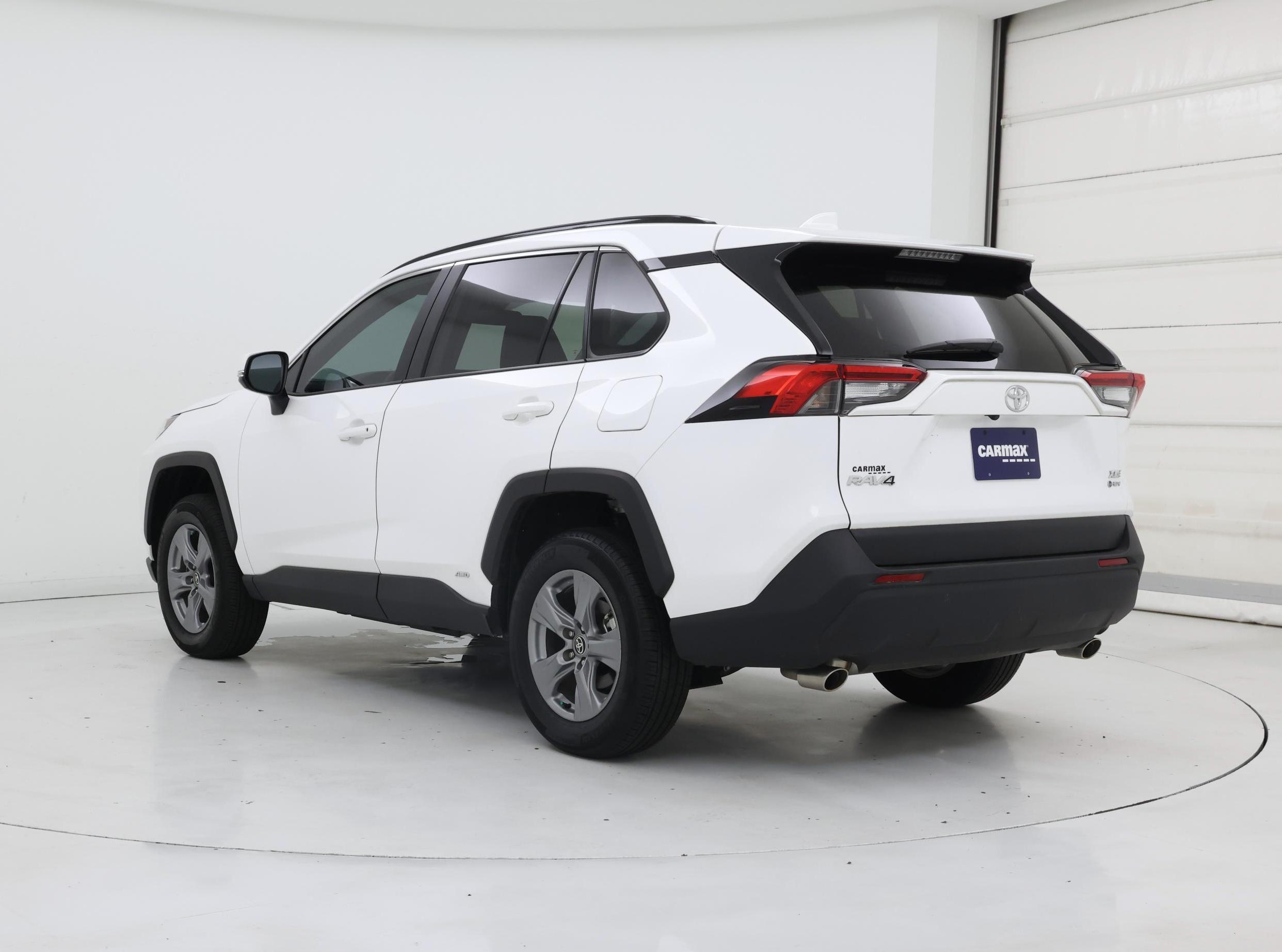 Thumbnail: 2025 Toyota RAV4 - 2
