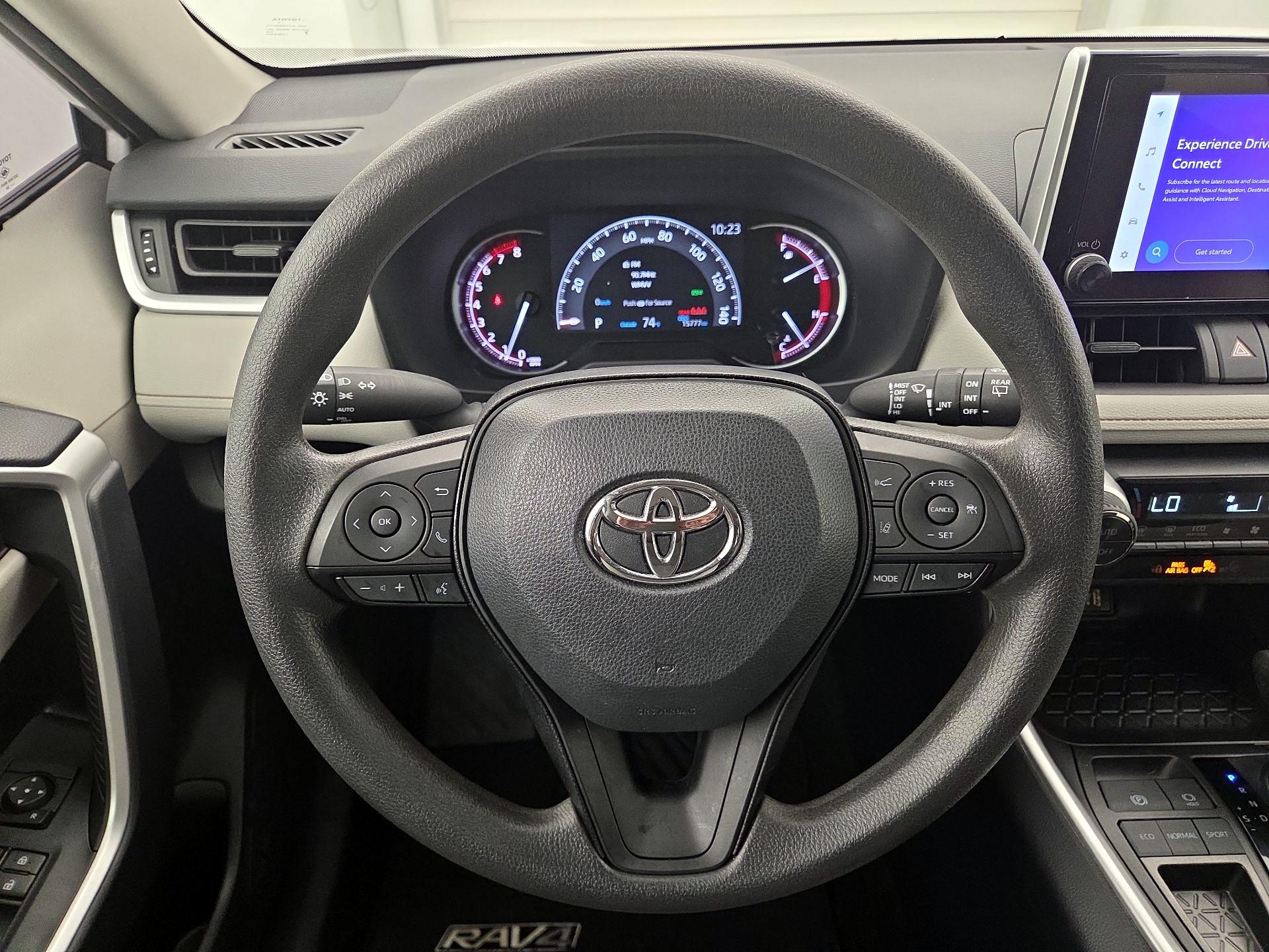 Thumbnail: 2024 Toyota RAV4 - 10