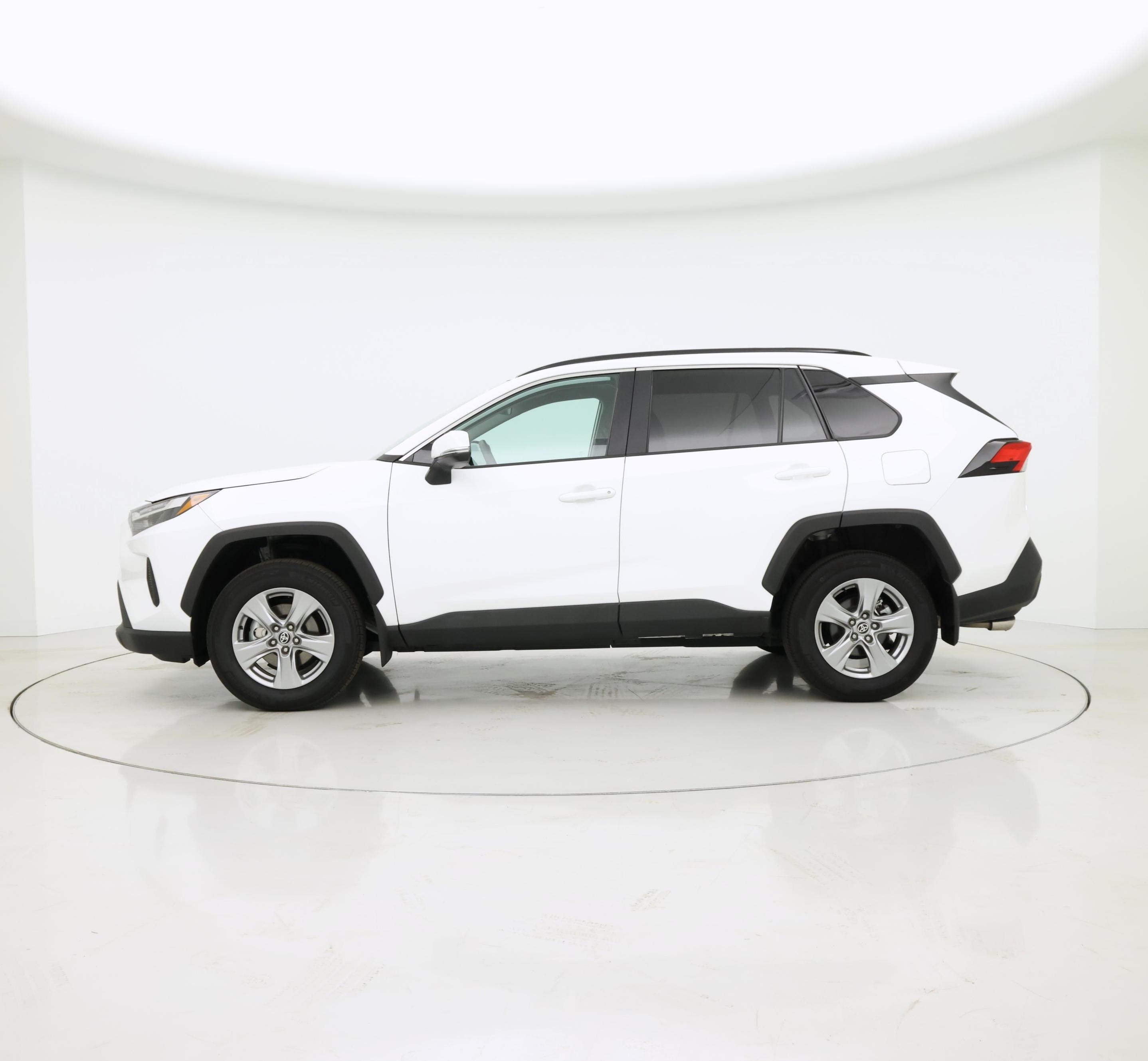 Thumbnail: 2024 Toyota RAV4 - 3