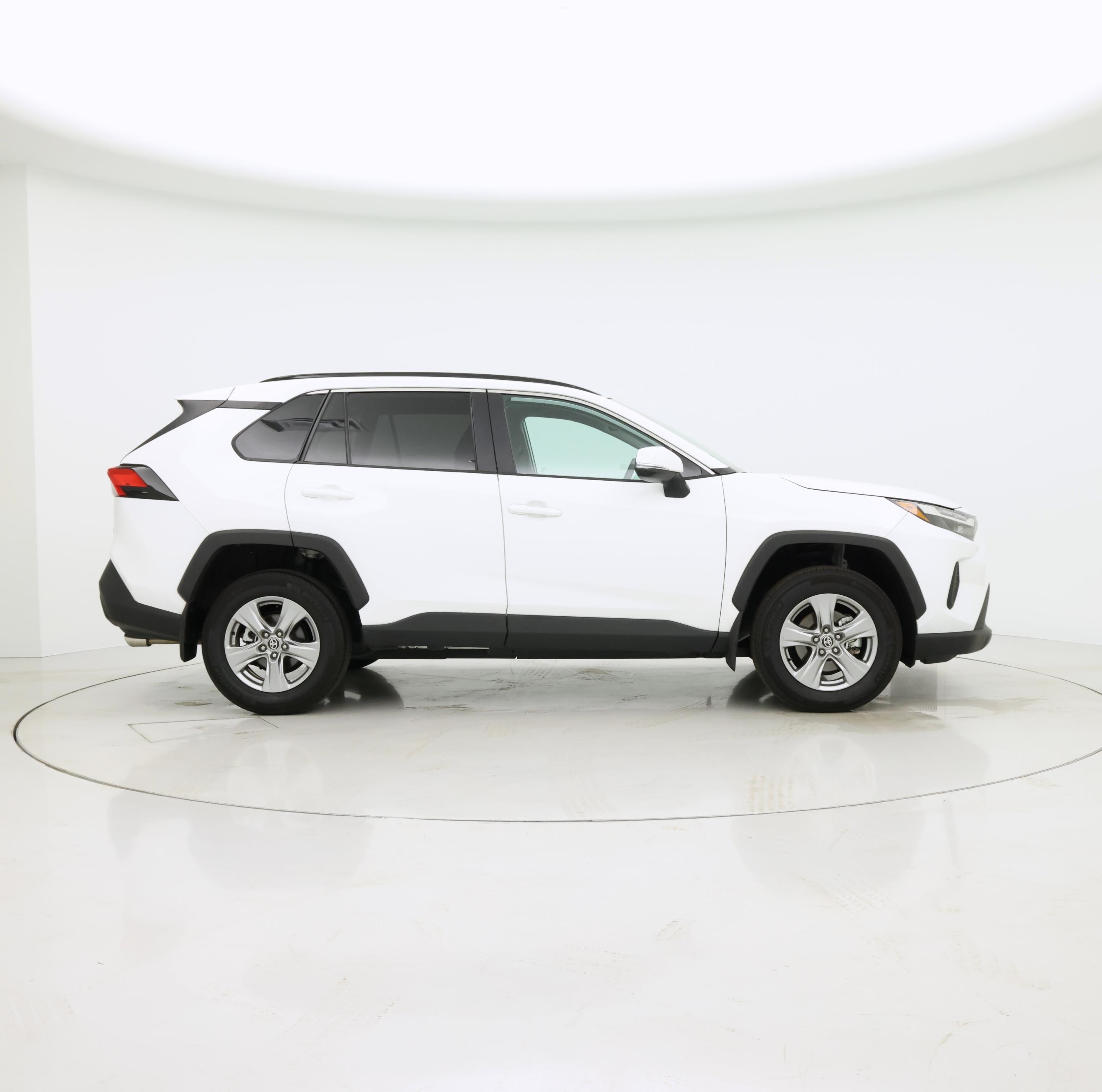 Thumbnail: 2024 Toyota RAV4 - 7