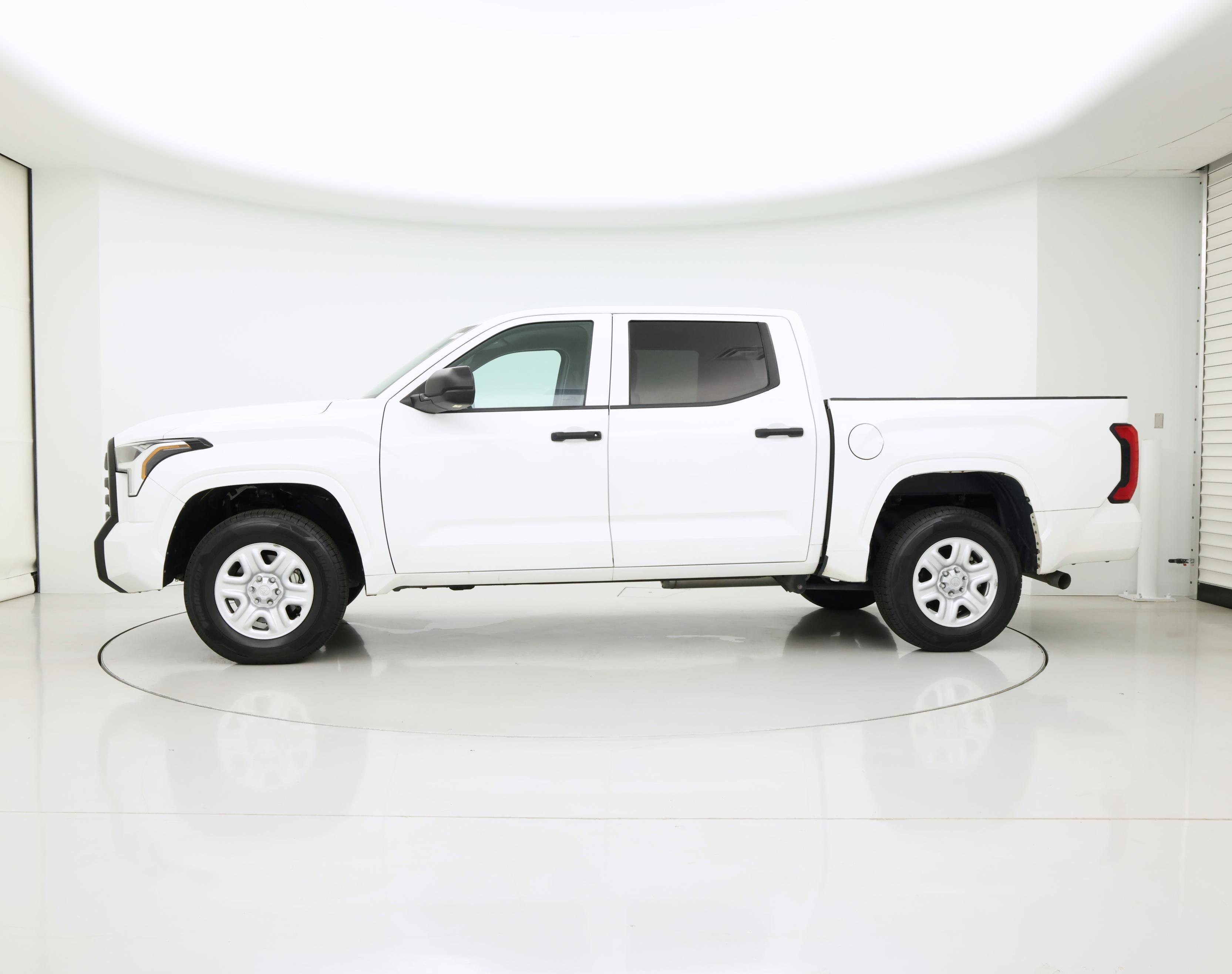 Thumbnail: 2023 Toyota Tundra - 3