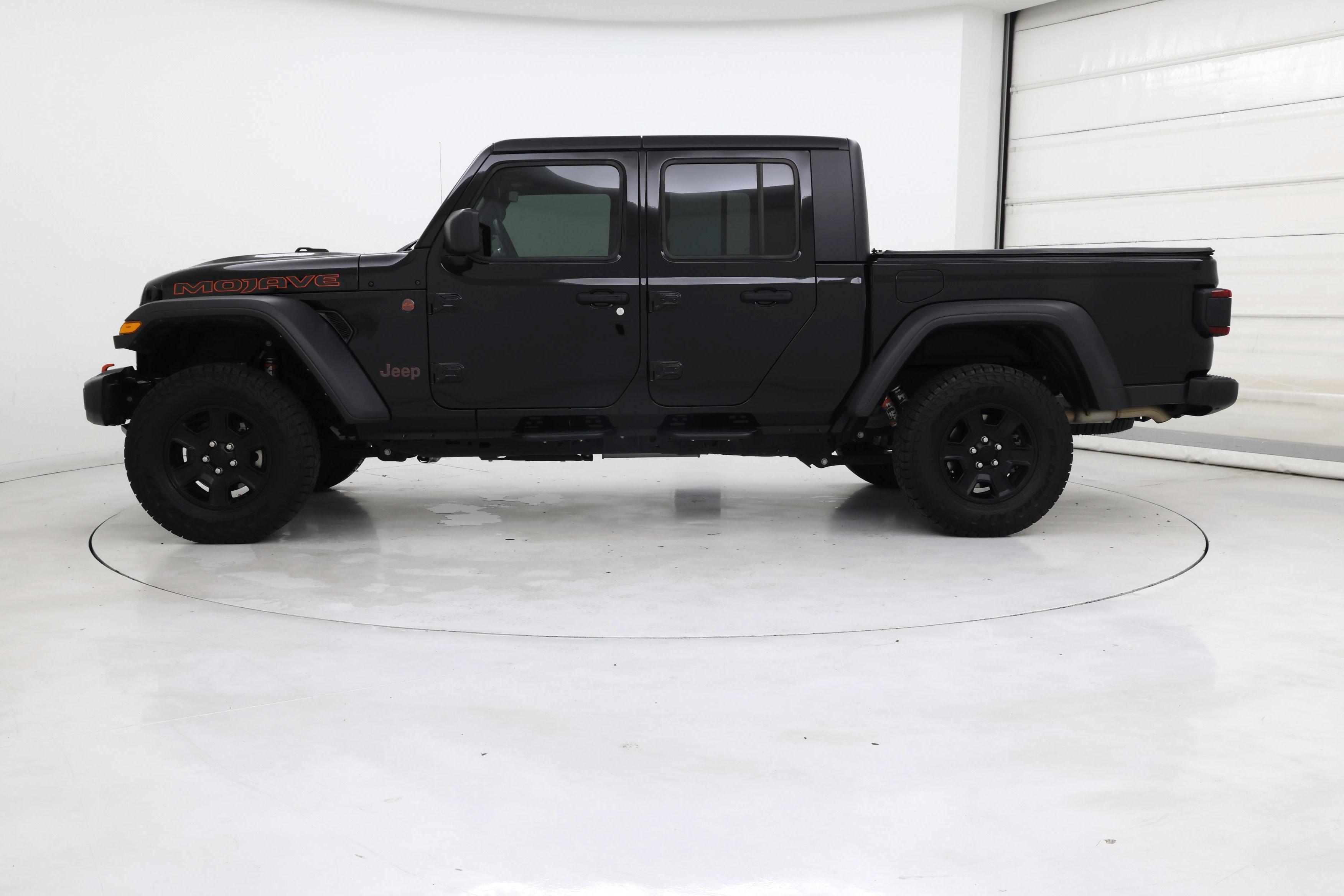 Thumbnail: 2023 Jeep Gladiator - 3