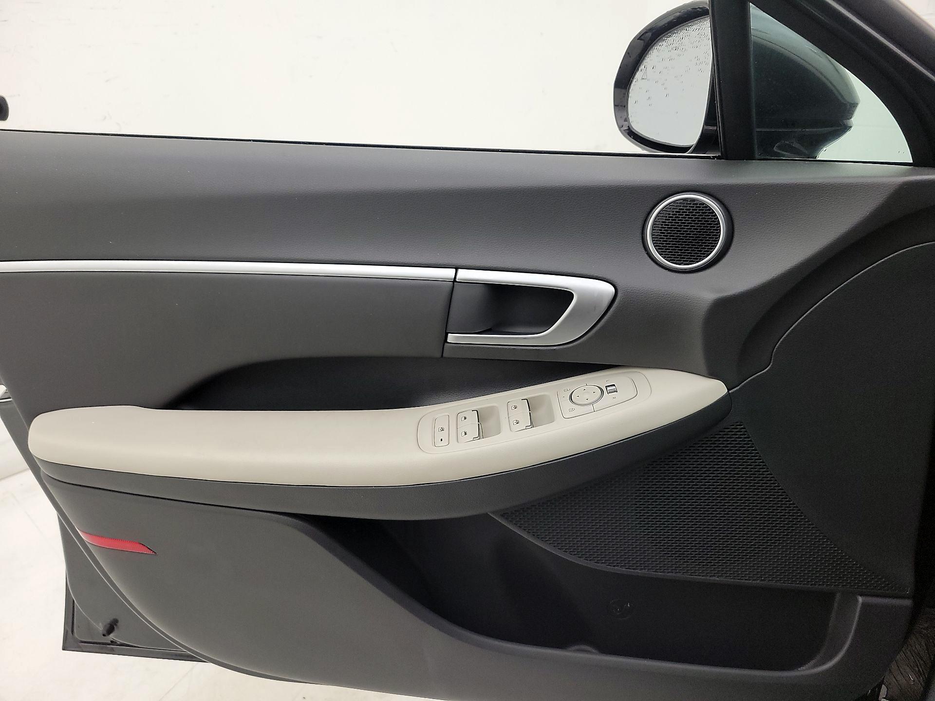 Thumbnail: 2025 Hyundai Sonata - 12