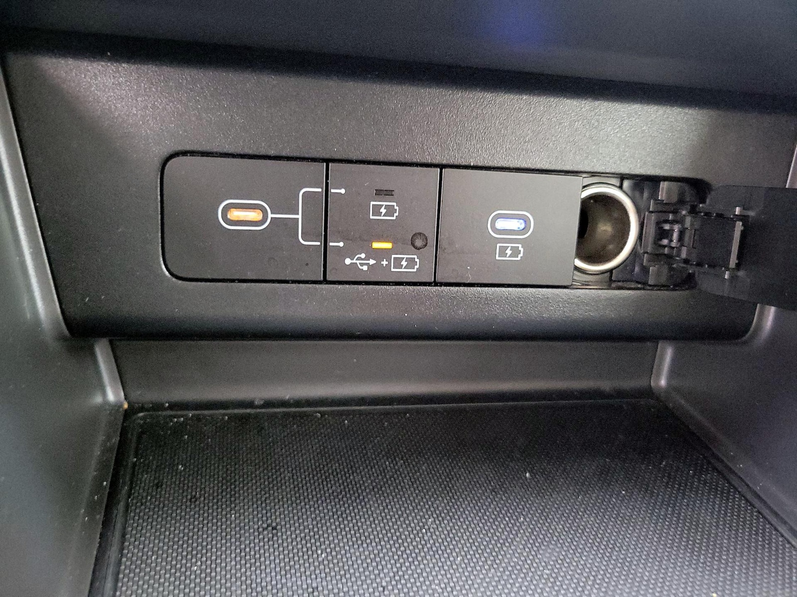 2025 Hyundai Sonata SEL - Photo 19