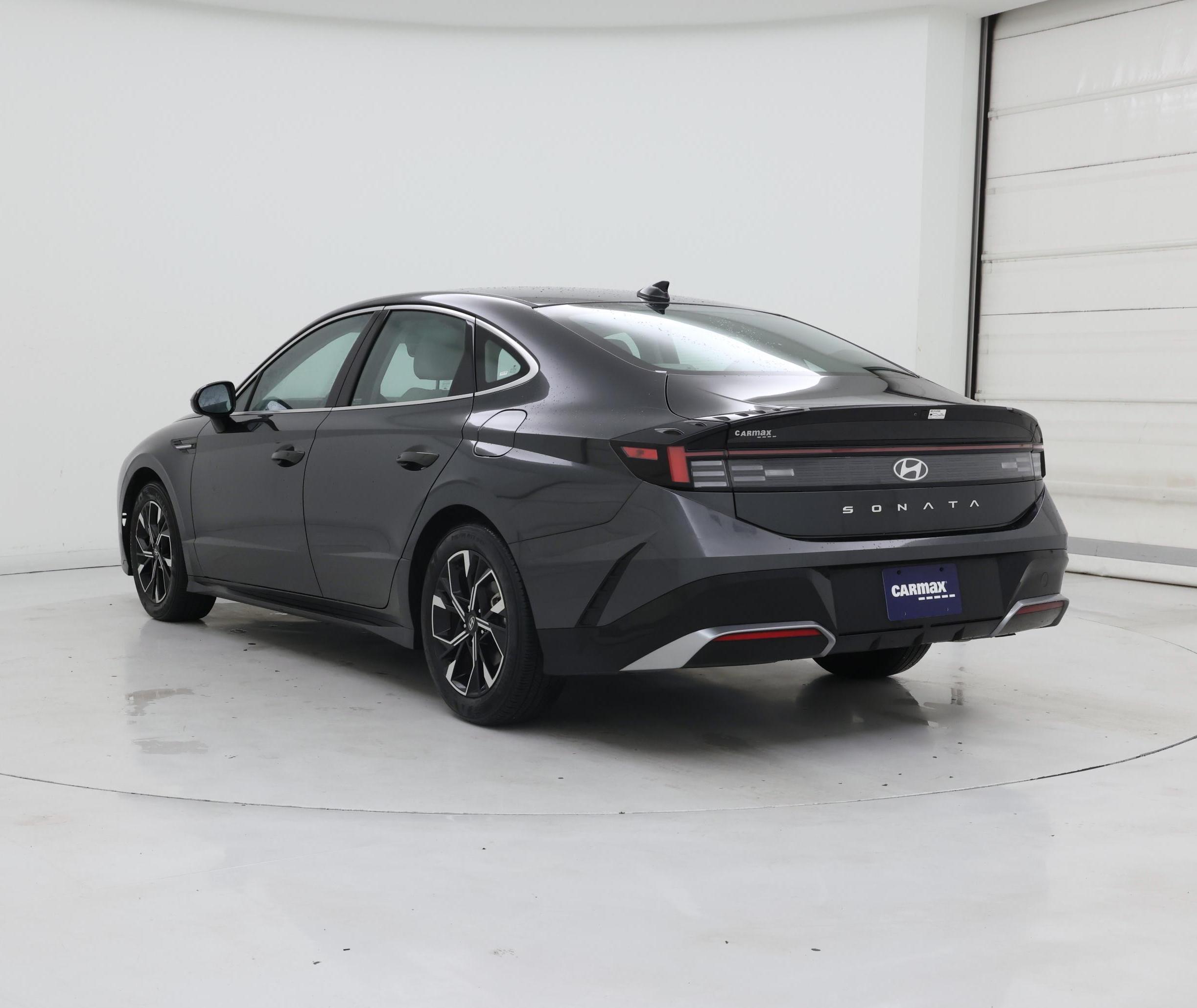 Thumbnail: 2025 Hyundai Sonata - 2