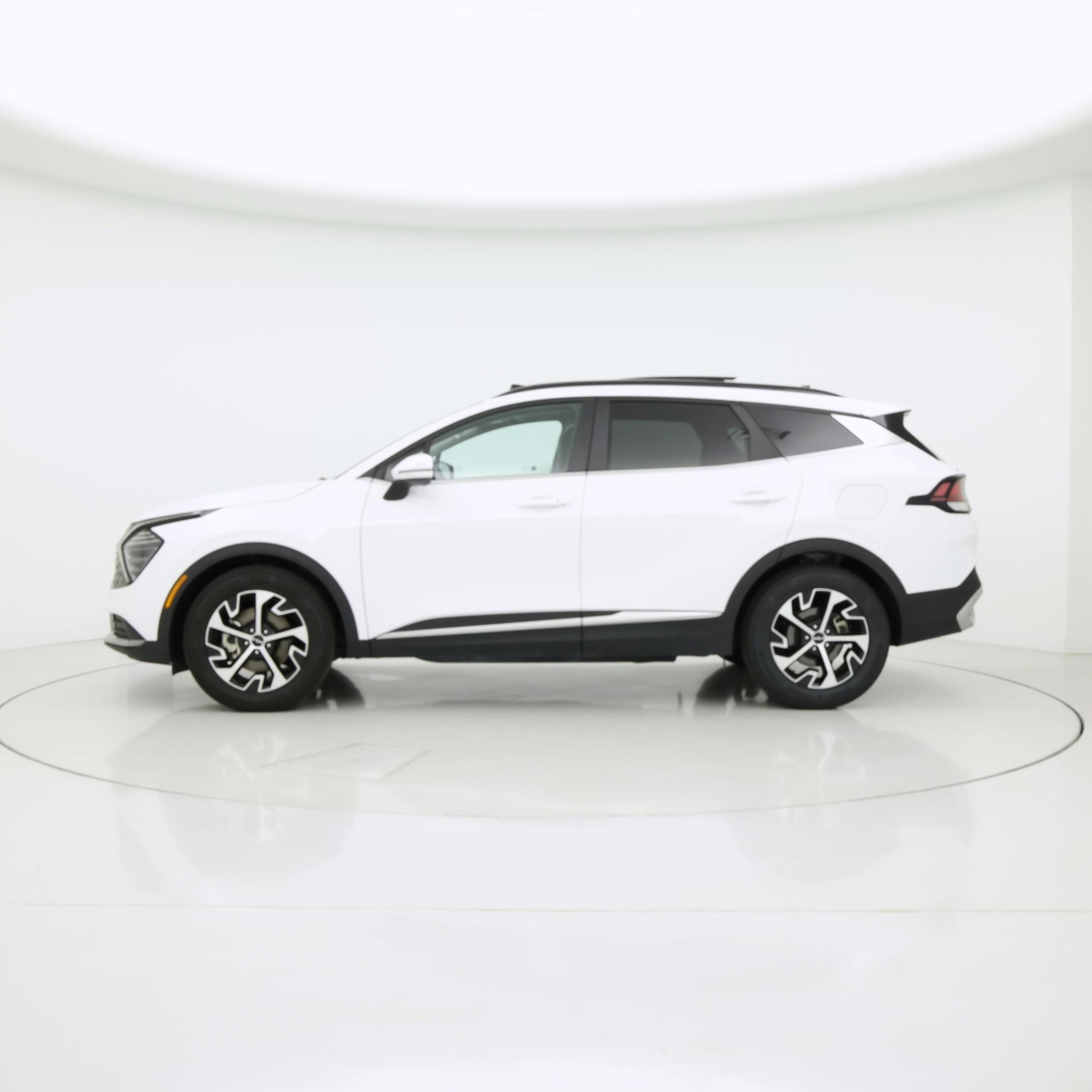 Thumbnail: 2025 Kia Sportage - 3