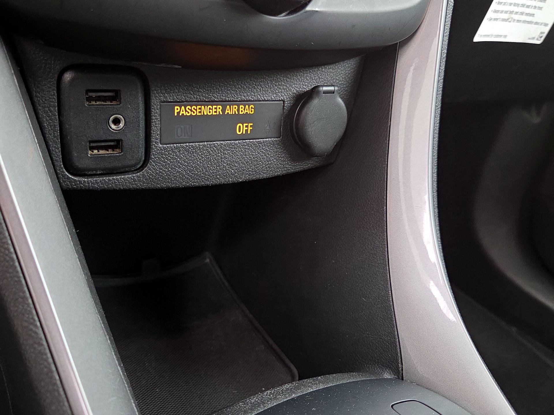 Thumbnail: 2022 Chevrolet Trax - 18