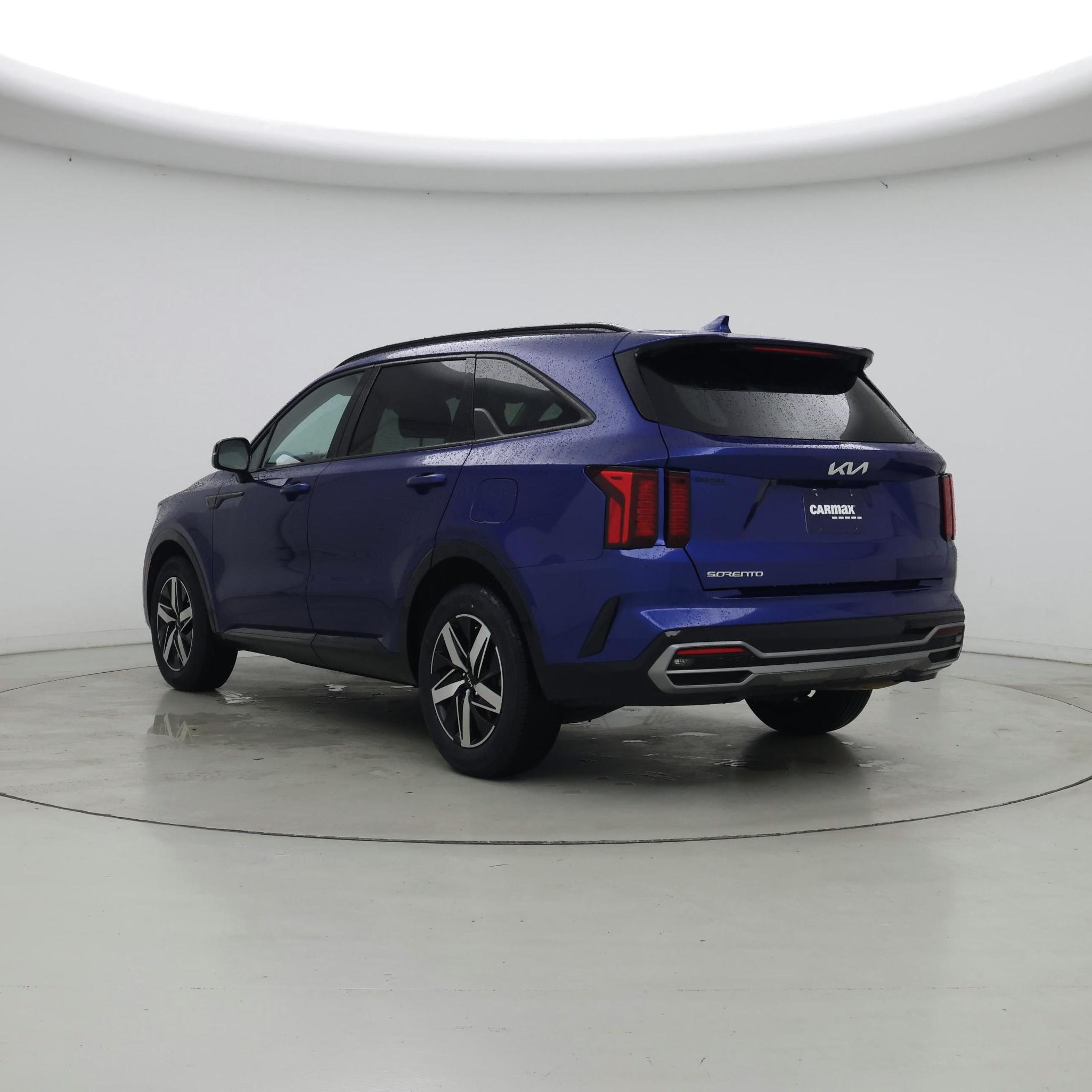 Thumbnail: 2023 Kia Sorento - 2