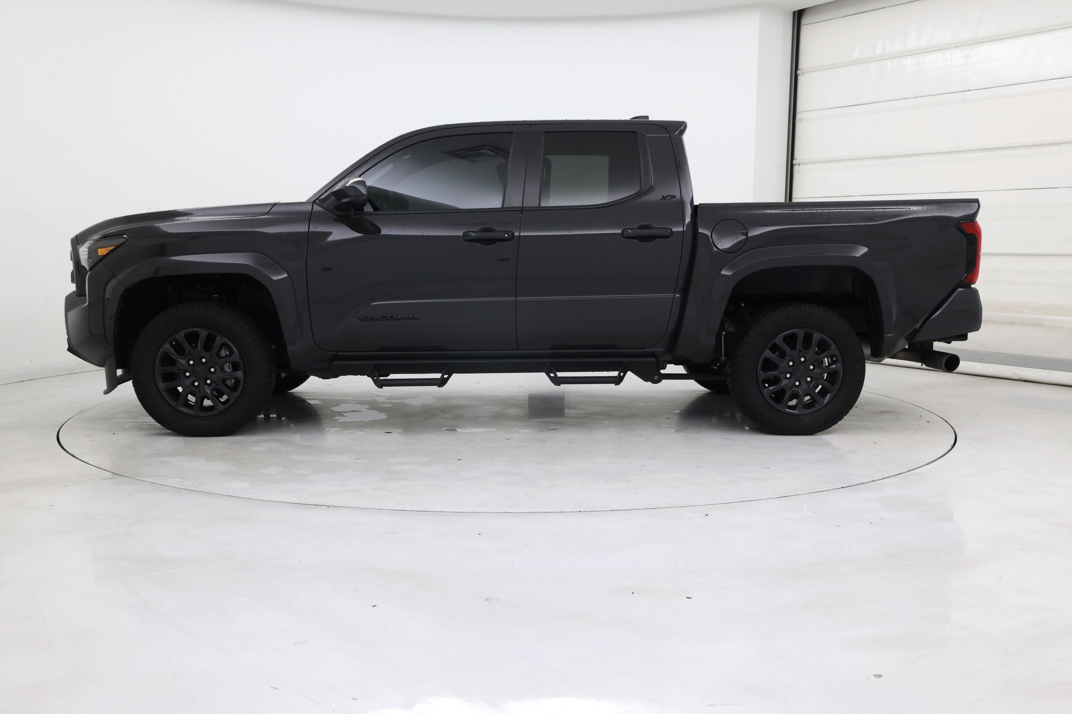 Thumbnail: 2024 Toyota Tacoma - 3