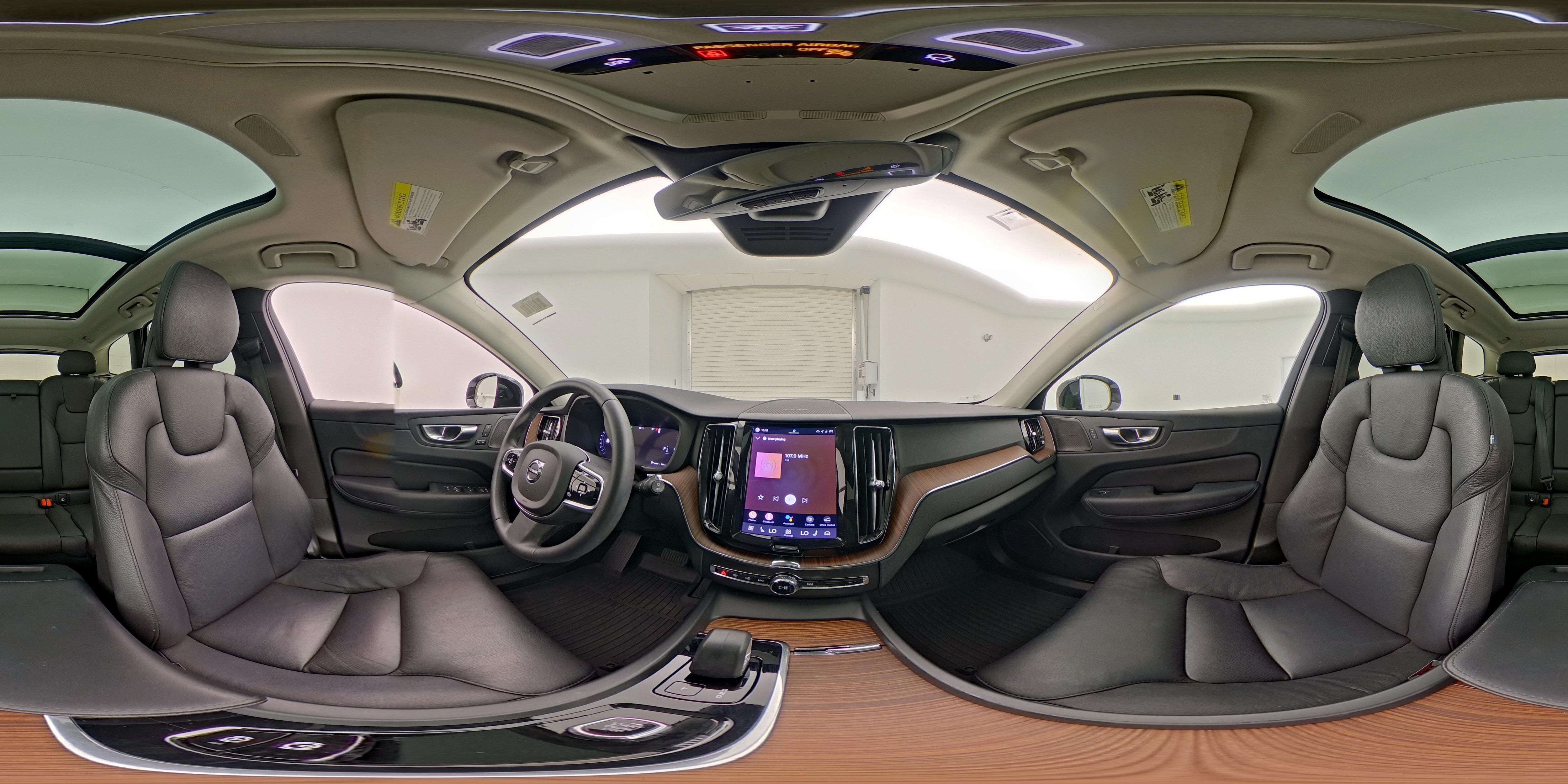 2023 Volvo XC60 Plus - Photo 27
