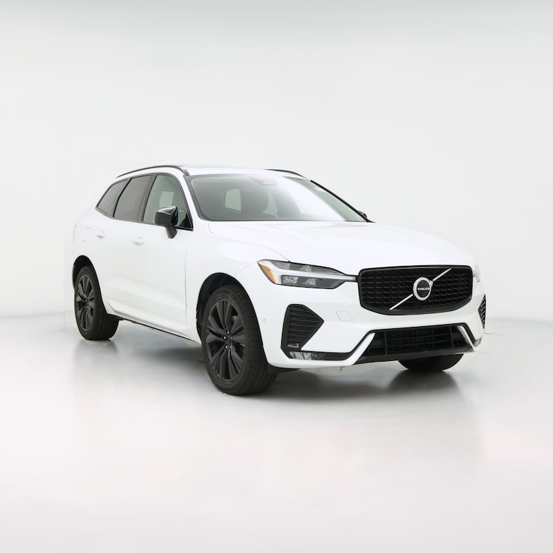 2023 Volvo XC60 B5 Plus Dark Theme