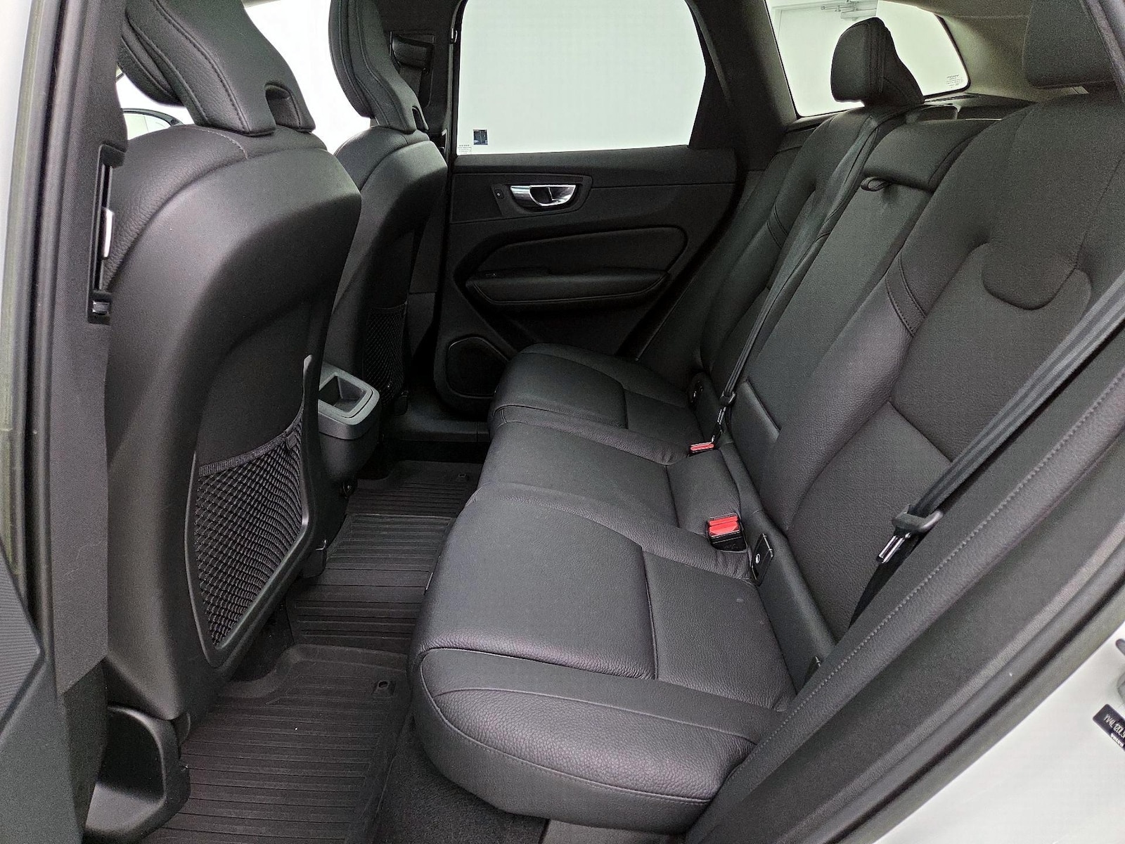 2023 Volvo XC60 Plus - Photo 22