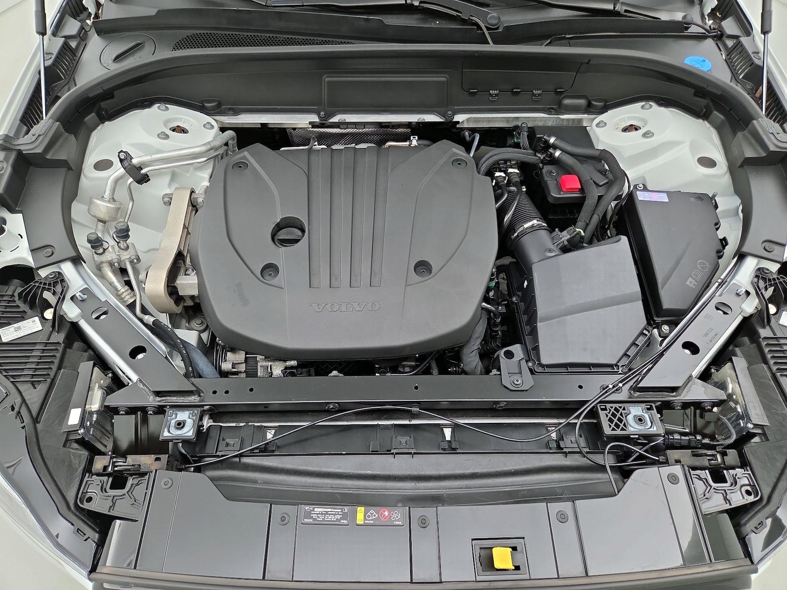 2023 Volvo XC60 Plus - Photo 24