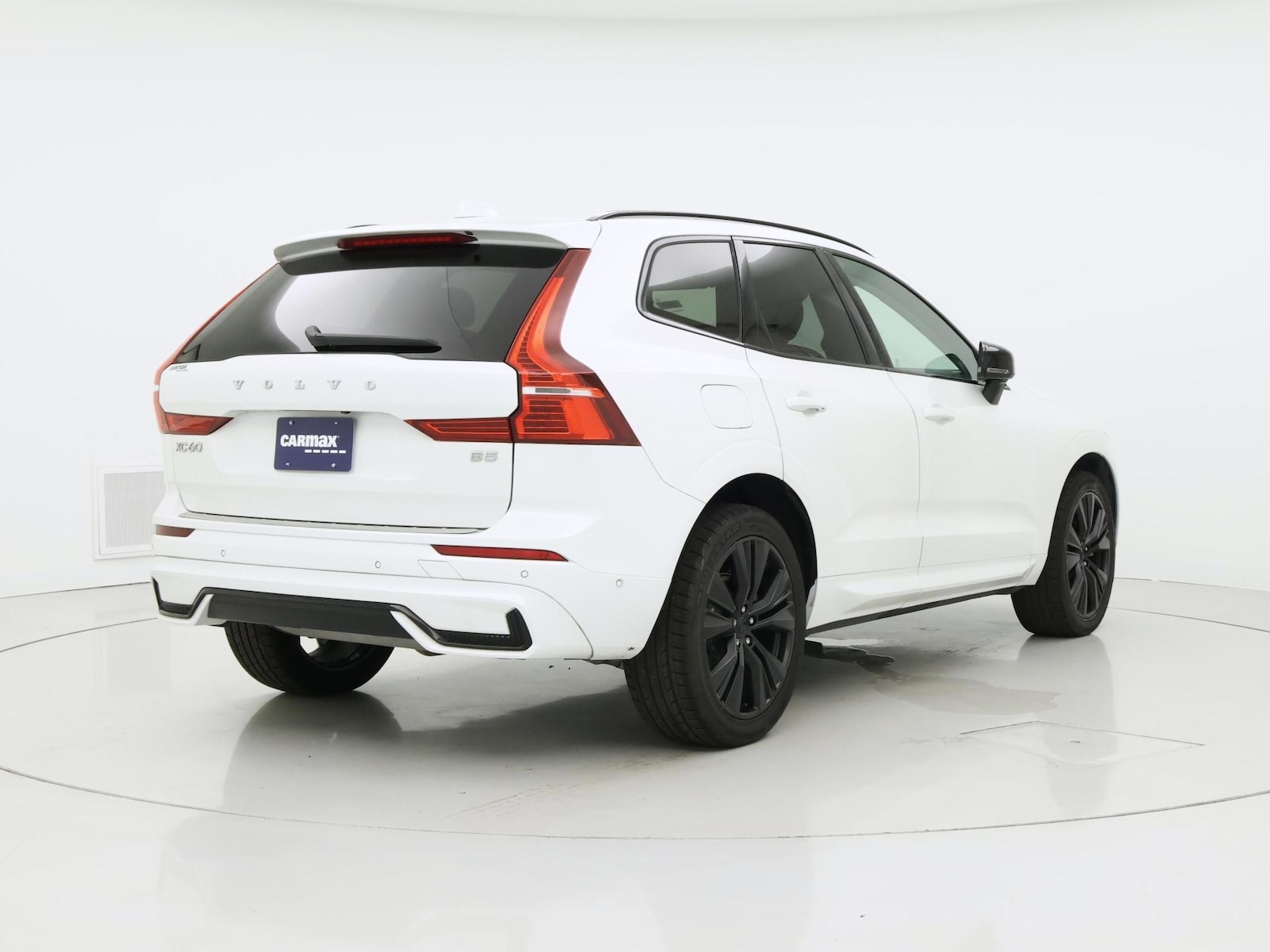 2023 Volvo XC60 Plus - Photo 9