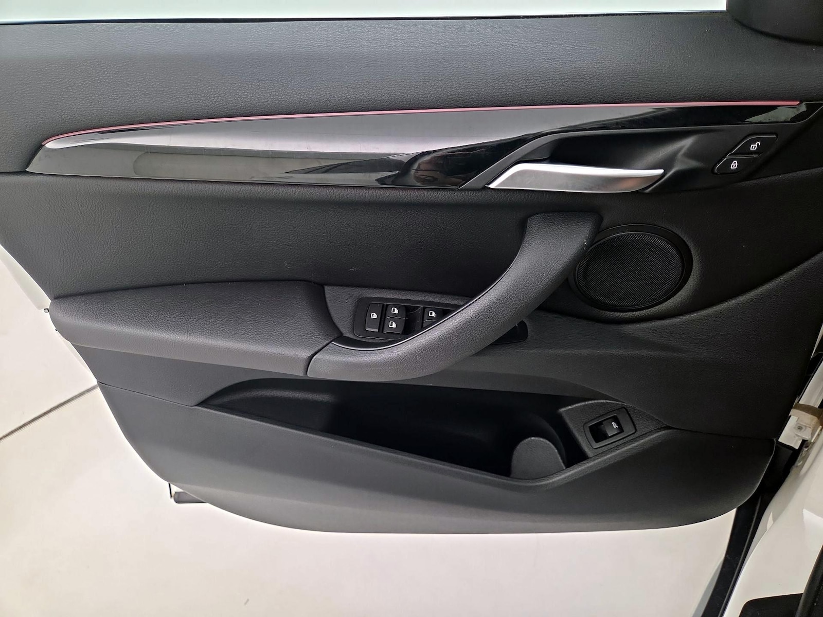 2022 BMW X1 28i - Photo 13