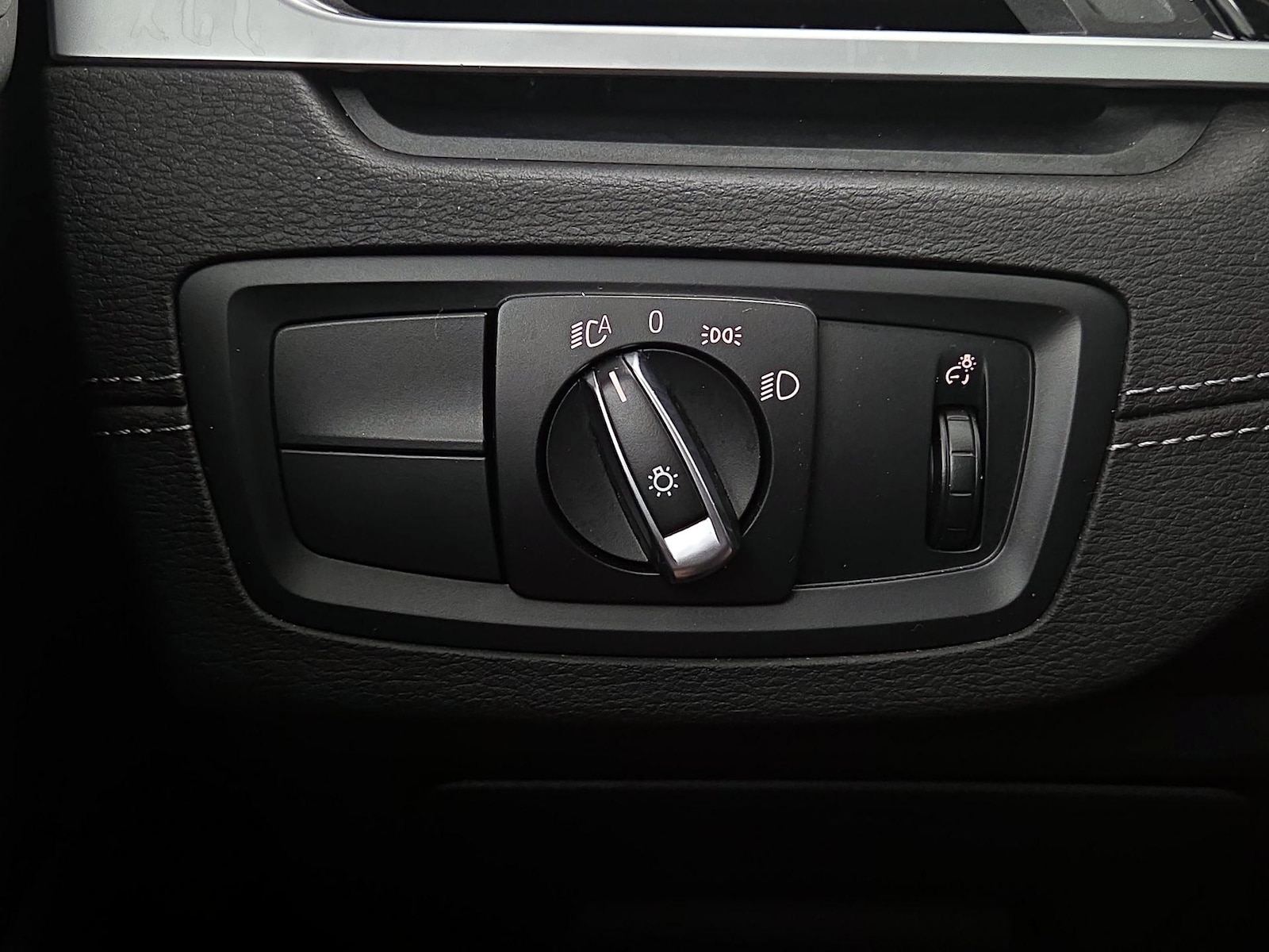 2022 BMW X1 28i - Photo 14