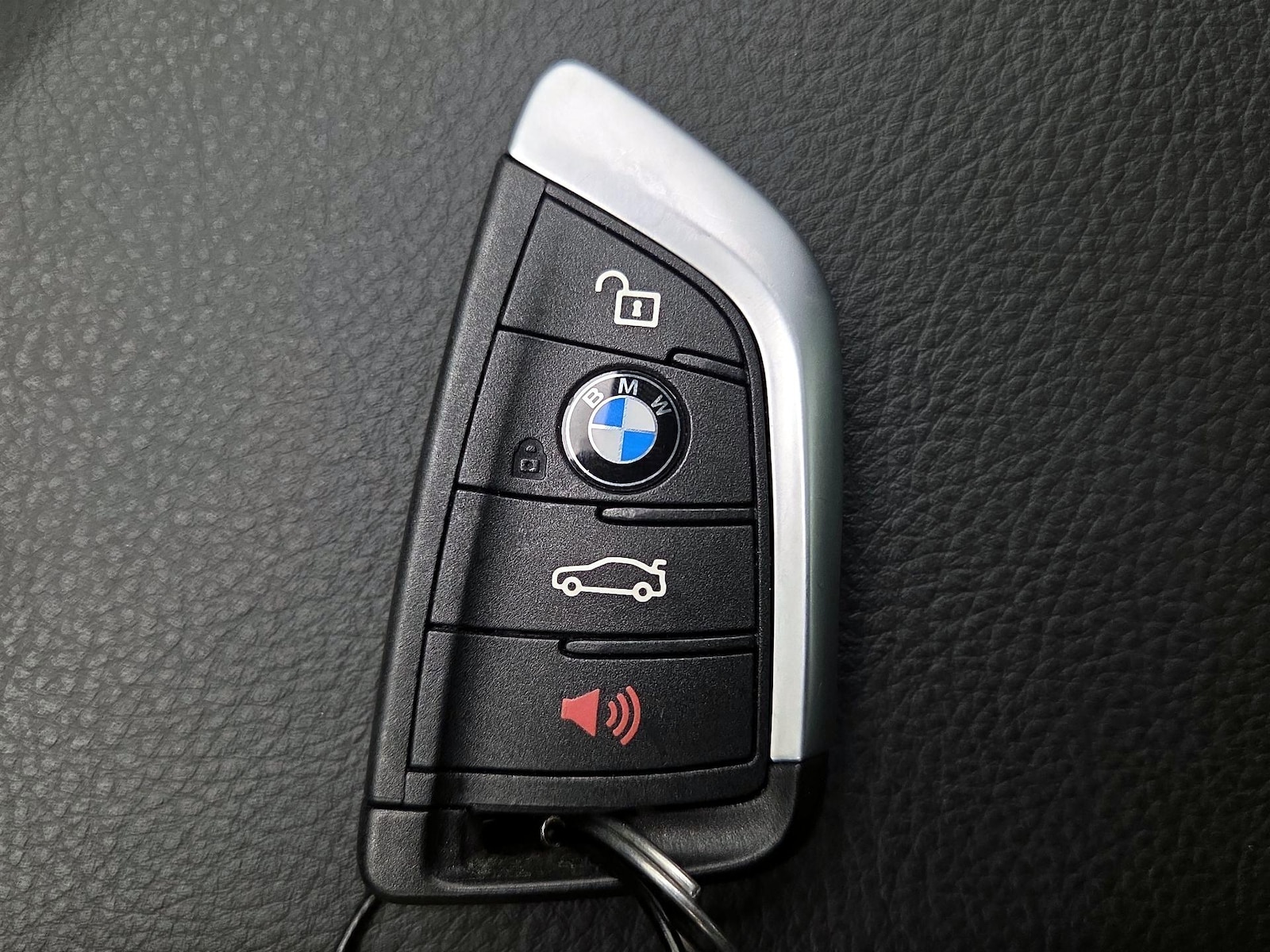 2022 BMW X1 28i - Photo 26