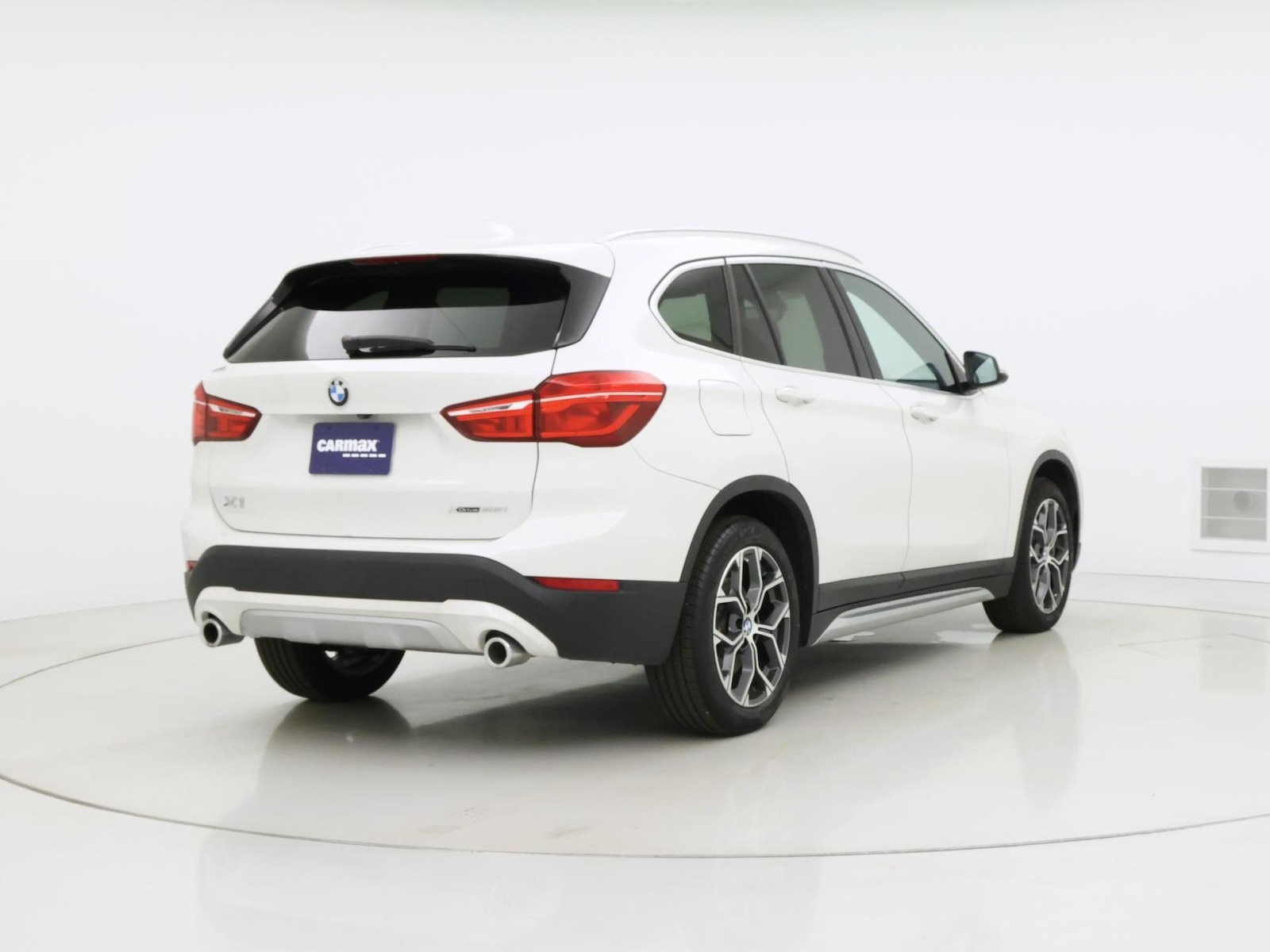 2022 BMW X1 28i - Photo 9