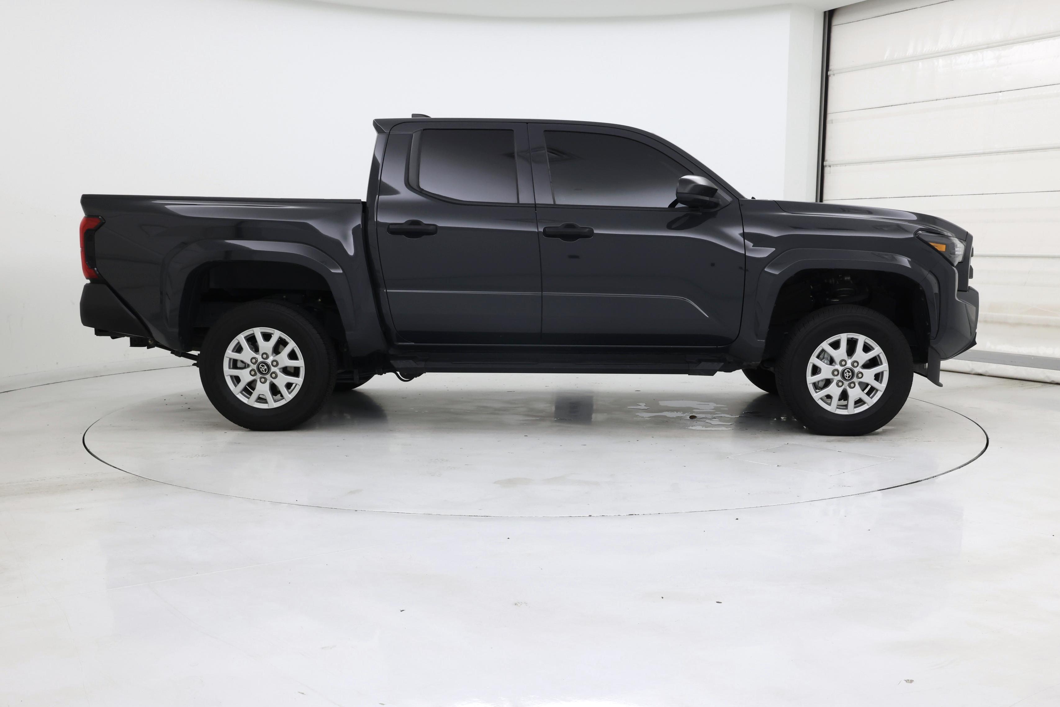 Thumbnail: 2024 Toyota Tacoma - 7