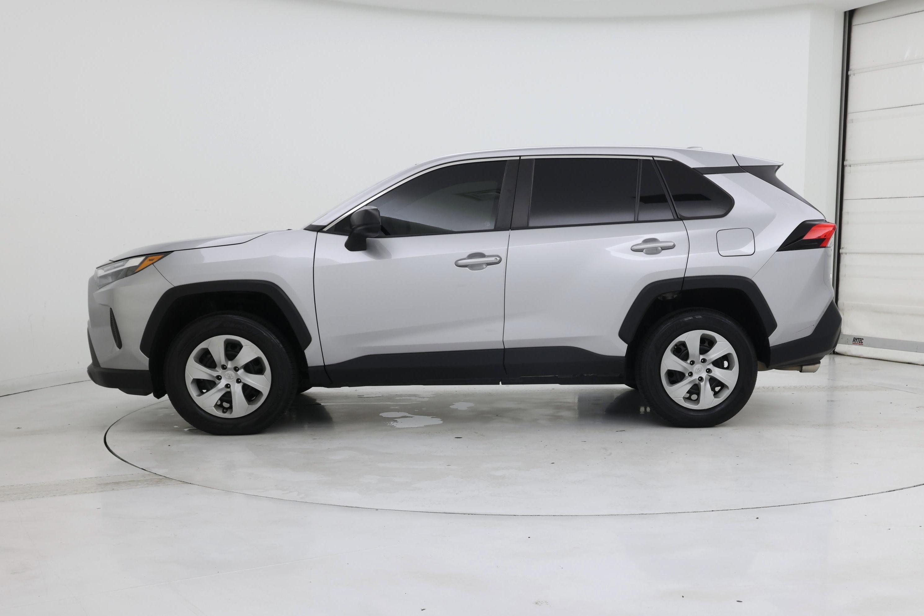 Thumbnail: 2023 Toyota RAV4 - 3