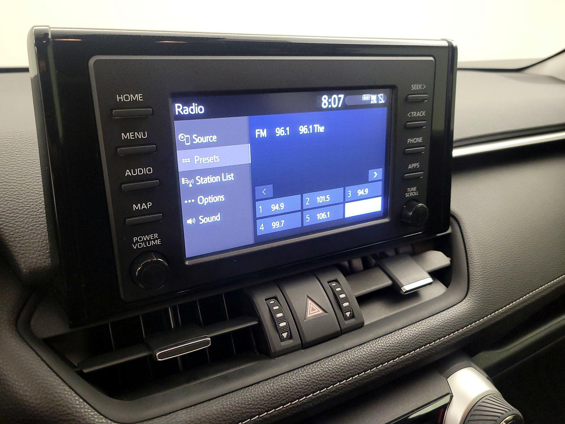 Thumbnail: 2019 Toyota RAV4 - 15