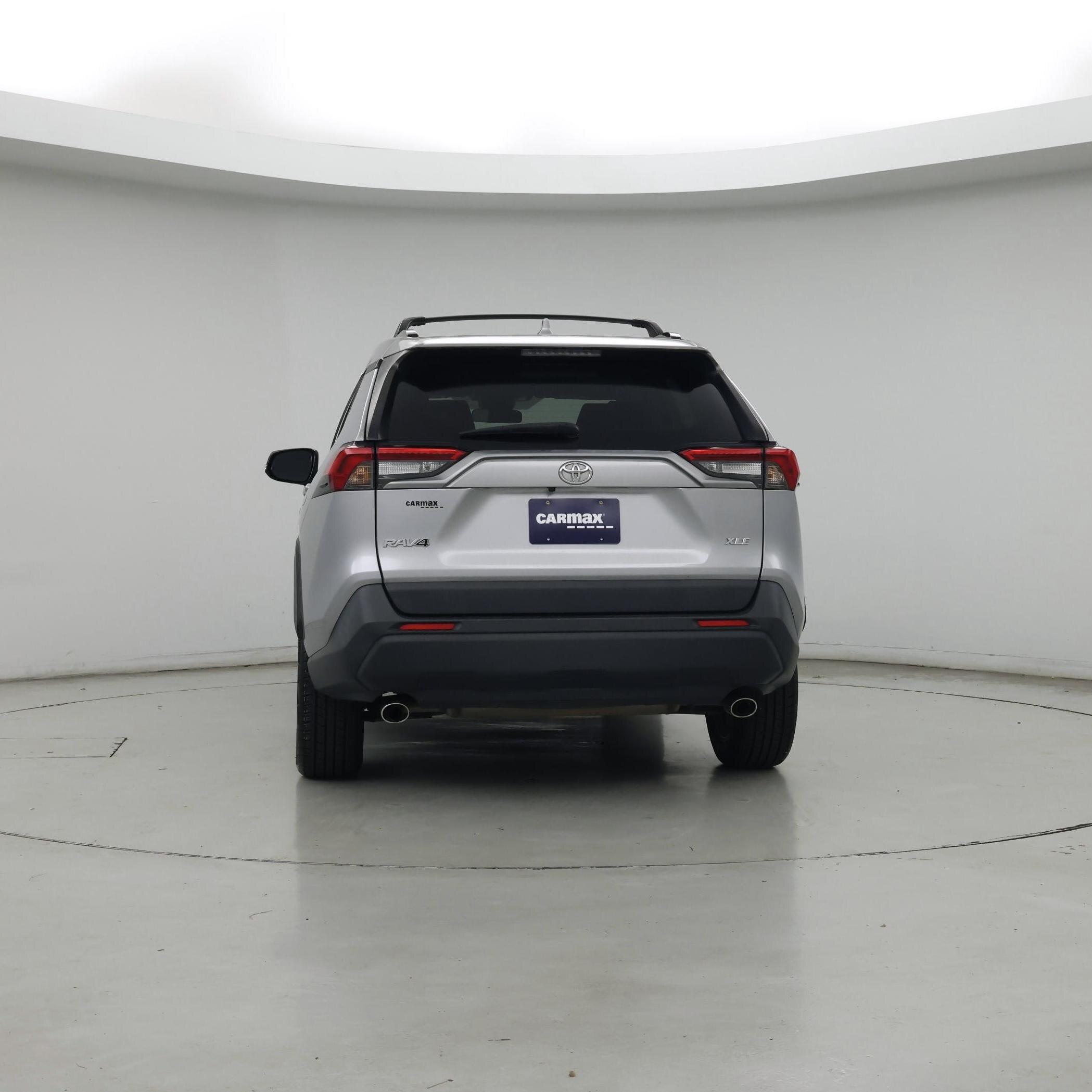 Thumbnail: 2019 Toyota RAV4 - 6