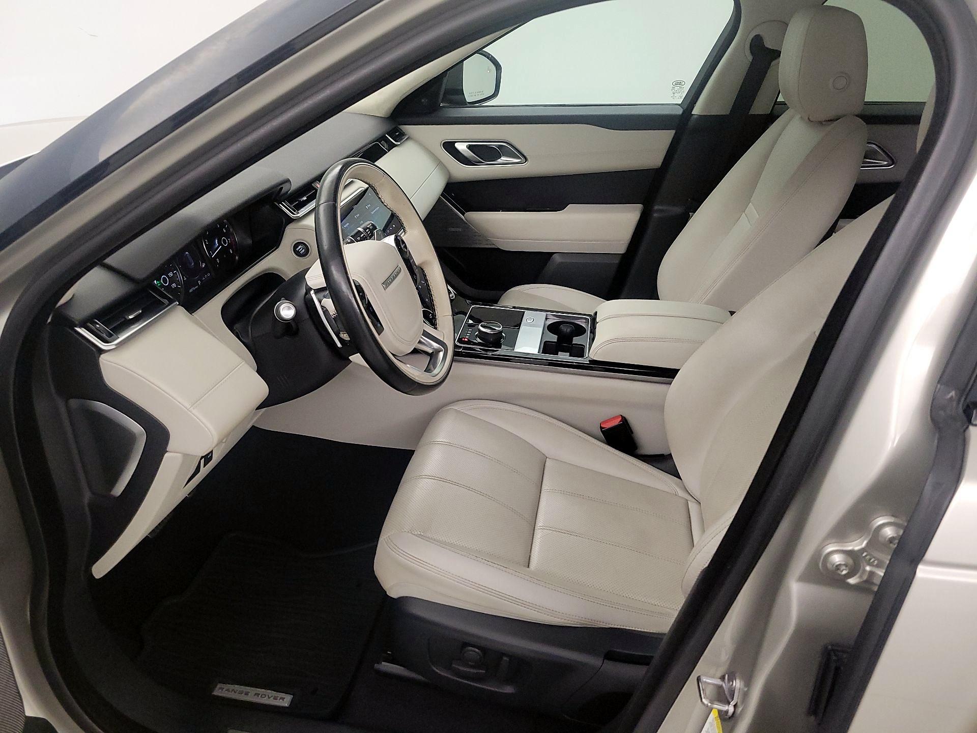 Thumbnail: 2020 Land Rover Range Rover Velar - 11