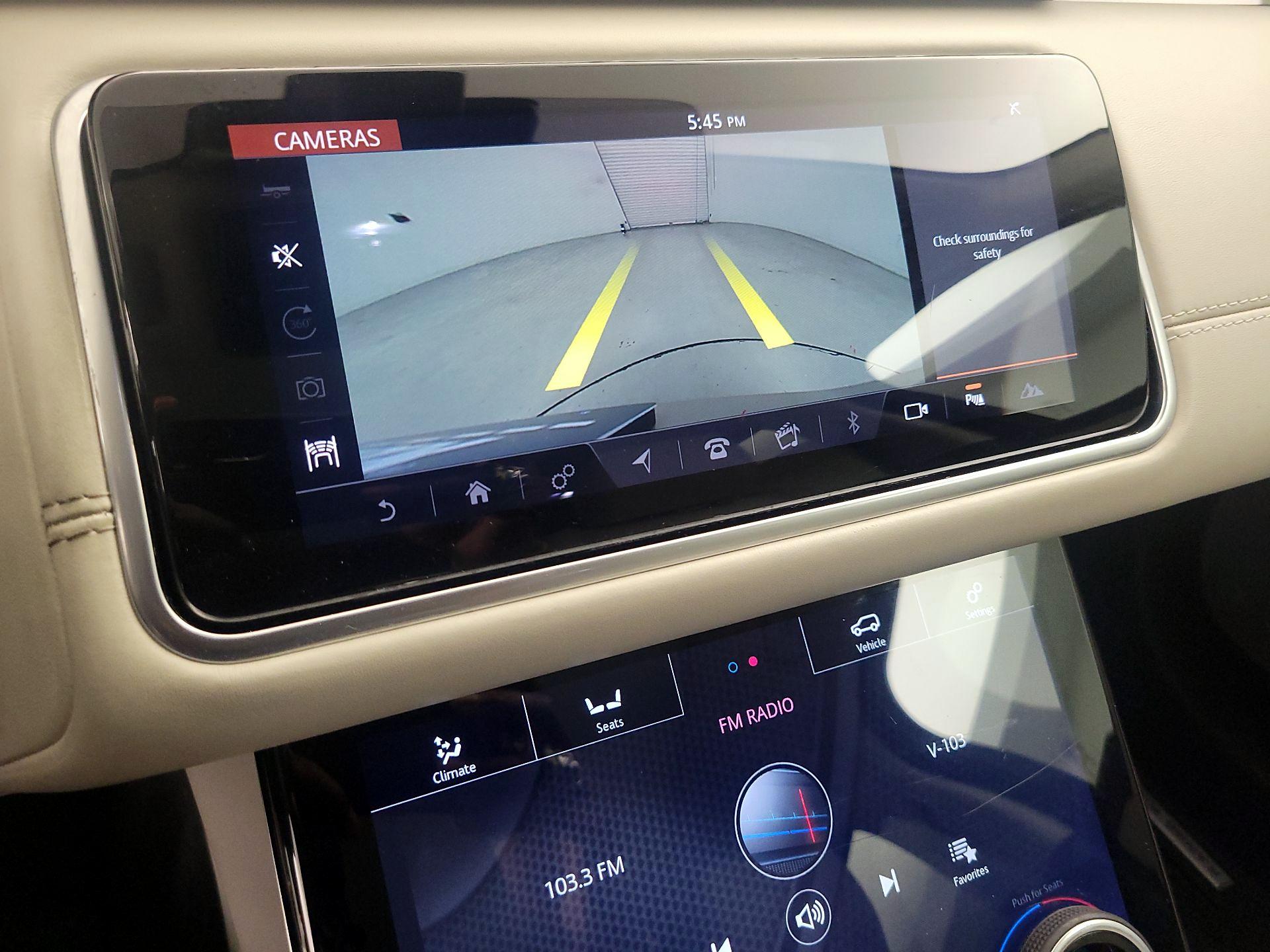 Thumbnail: 2020 Land Rover Range Rover Velar - 15