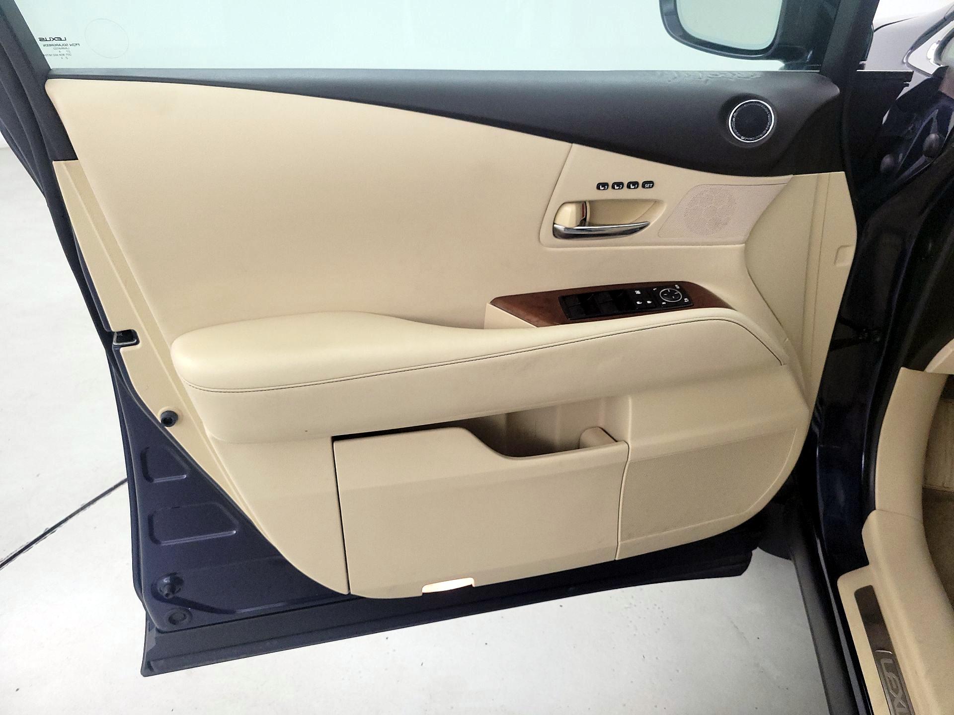 Thumbnail: 2015 Lexus RX - 12