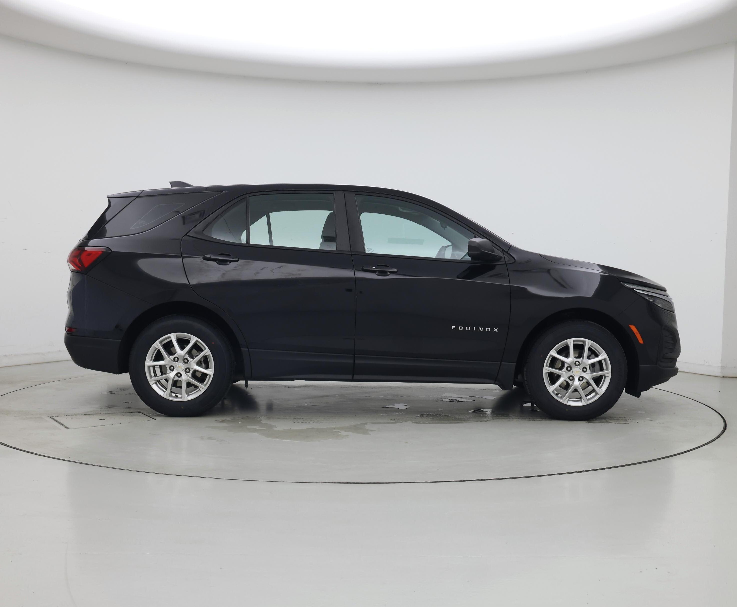 Thumbnail: 2023 Chevrolet Equinox - 7