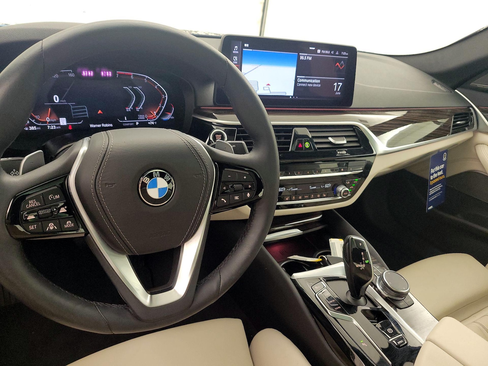 2023 BMW 5 Series 530i - Photo 10