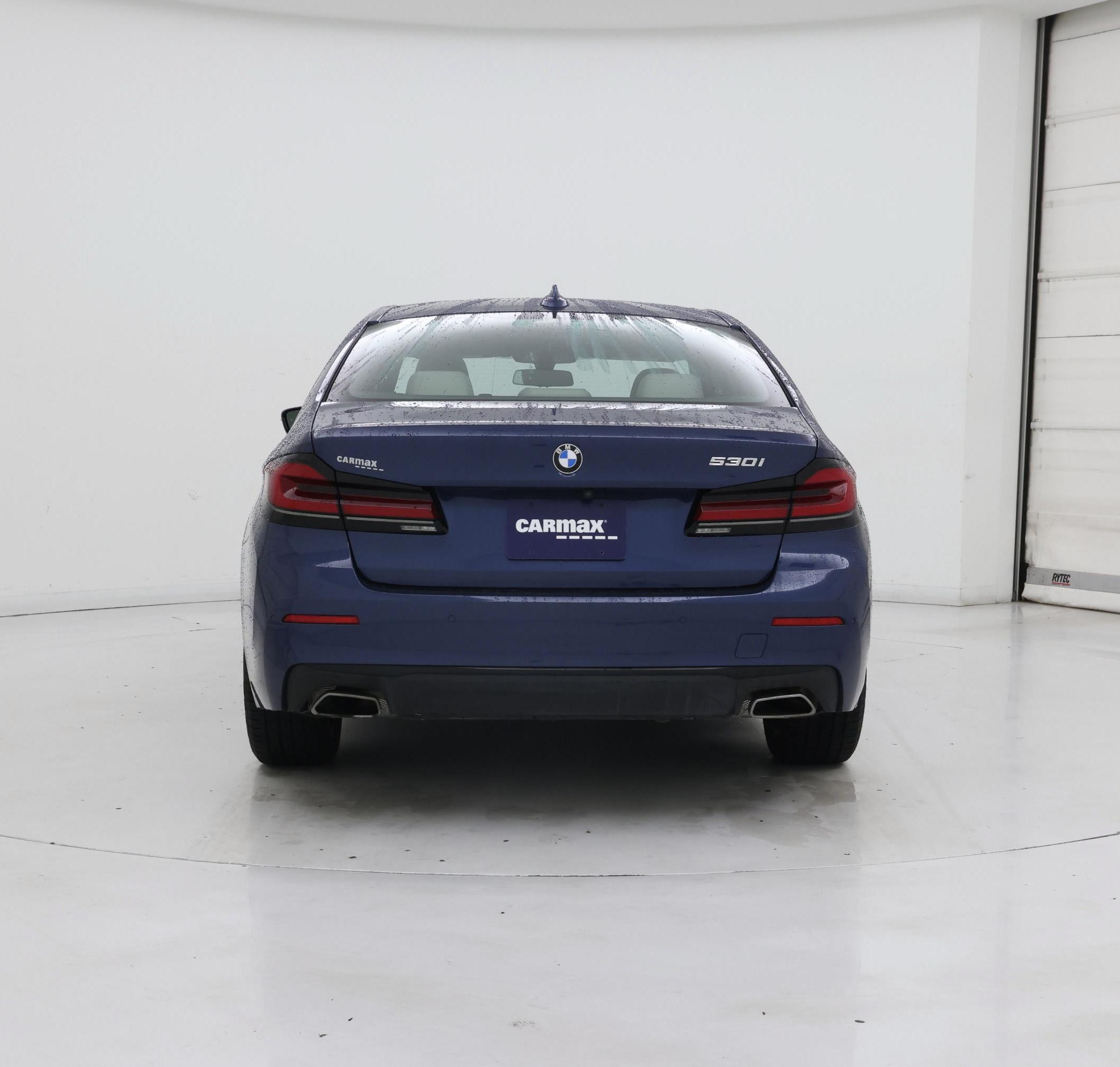 Thumbnail: 2023 BMW 5 Series - 6