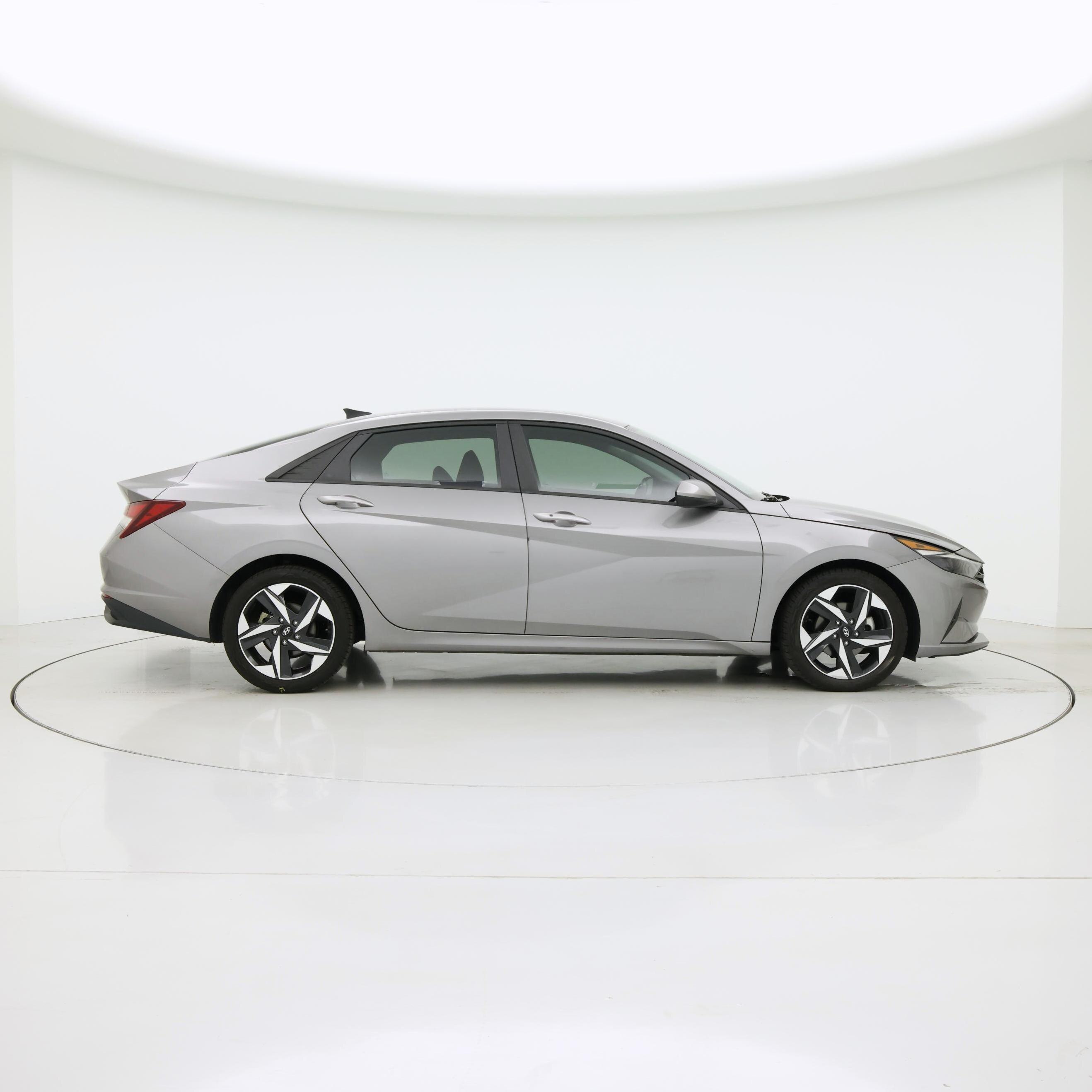 Thumbnail: 2023 Hyundai Elantra - 7