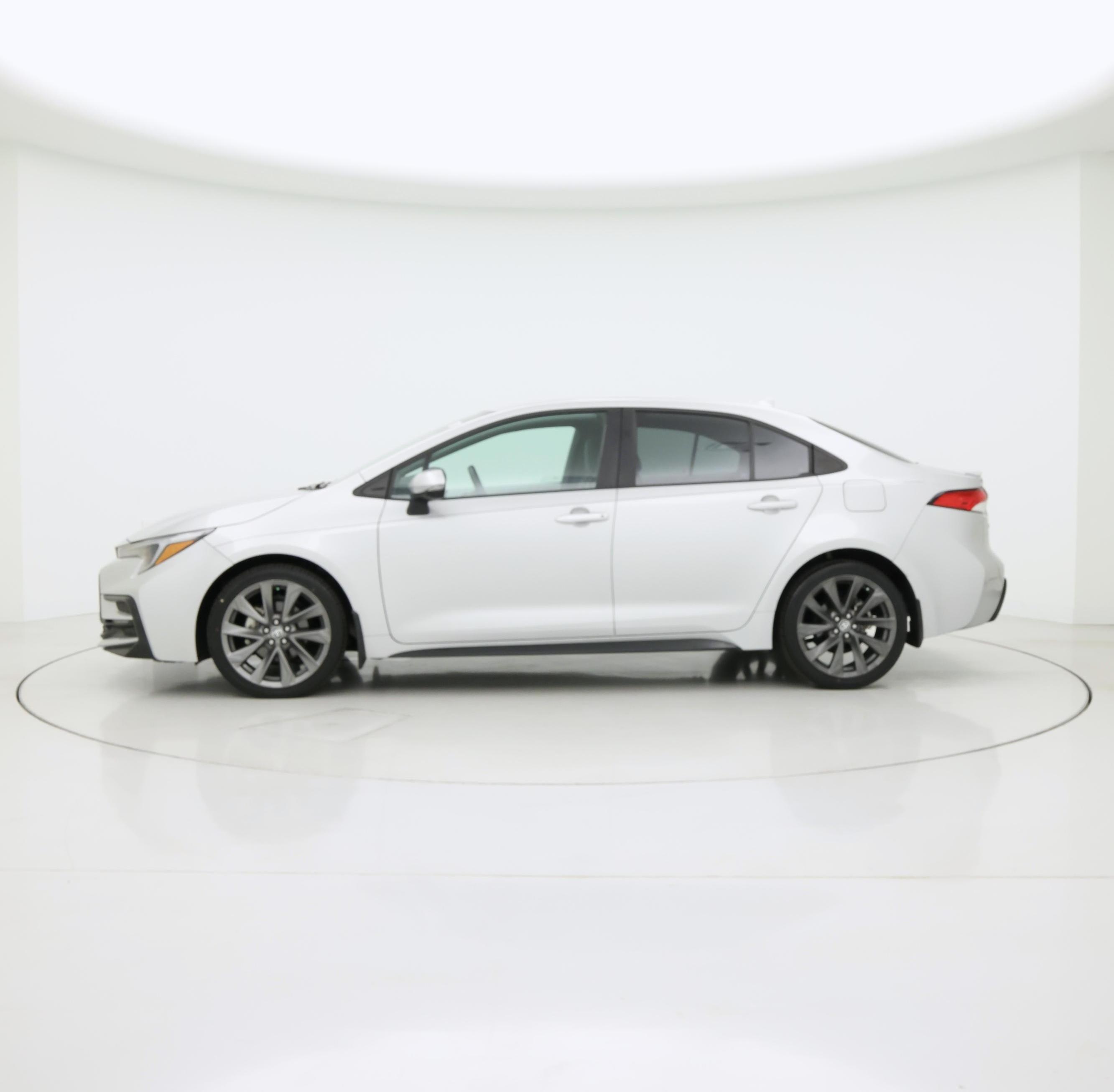 Thumbnail: 2024 Toyota Corolla - 3