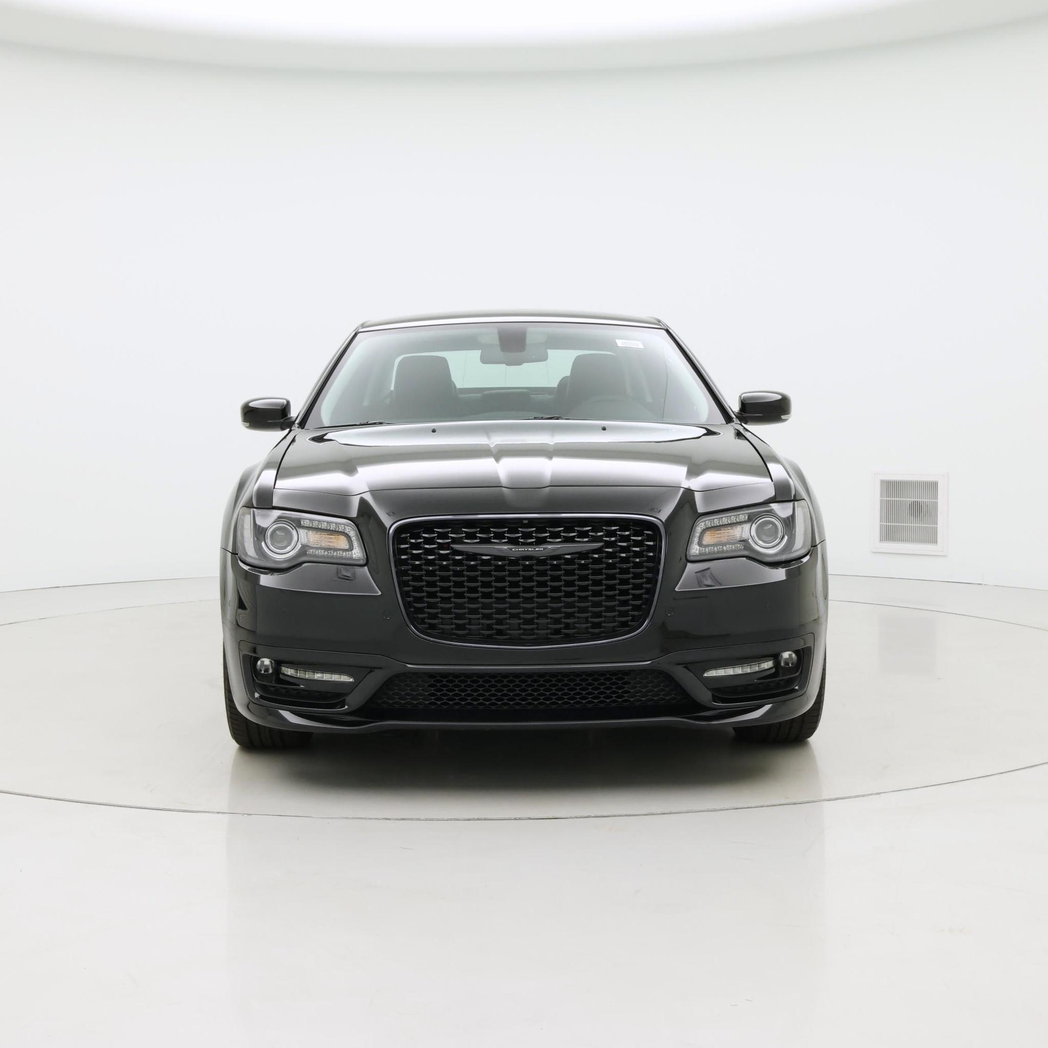 Thumbnail: 2023 Chrysler 300 - 5