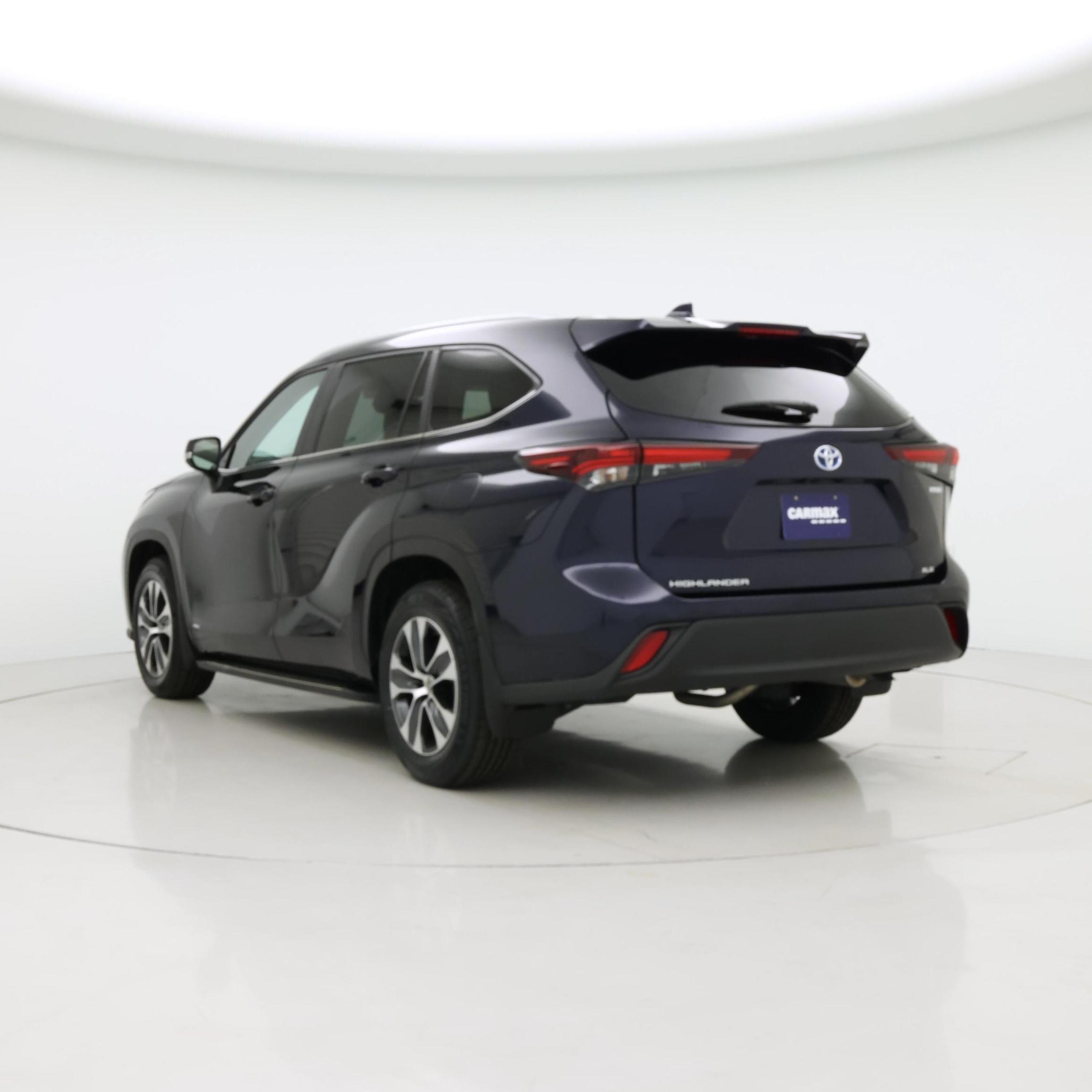 Thumbnail: 2024 Toyota Highlander - 2