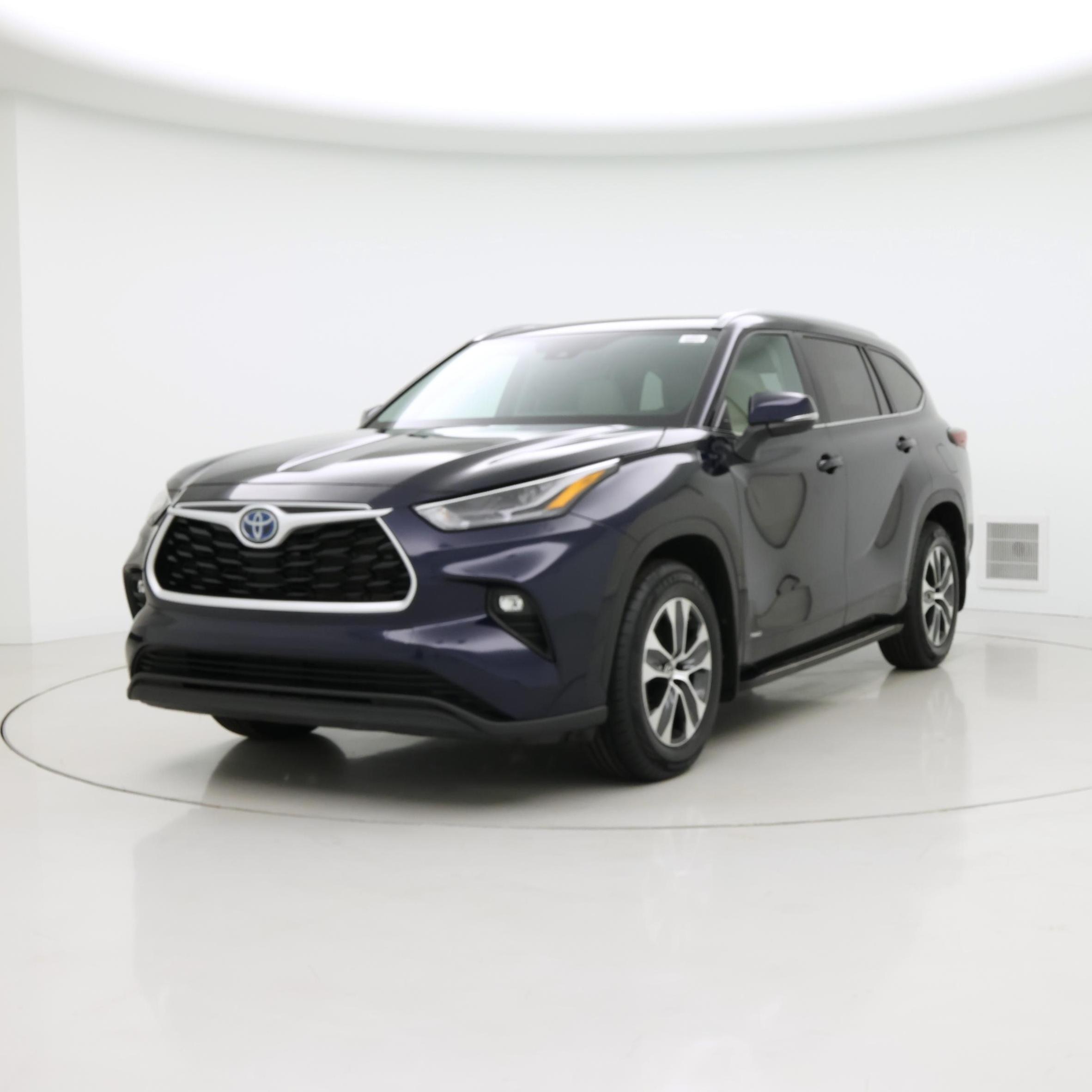 Thumbnail: 2024 Toyota Highlander - 4