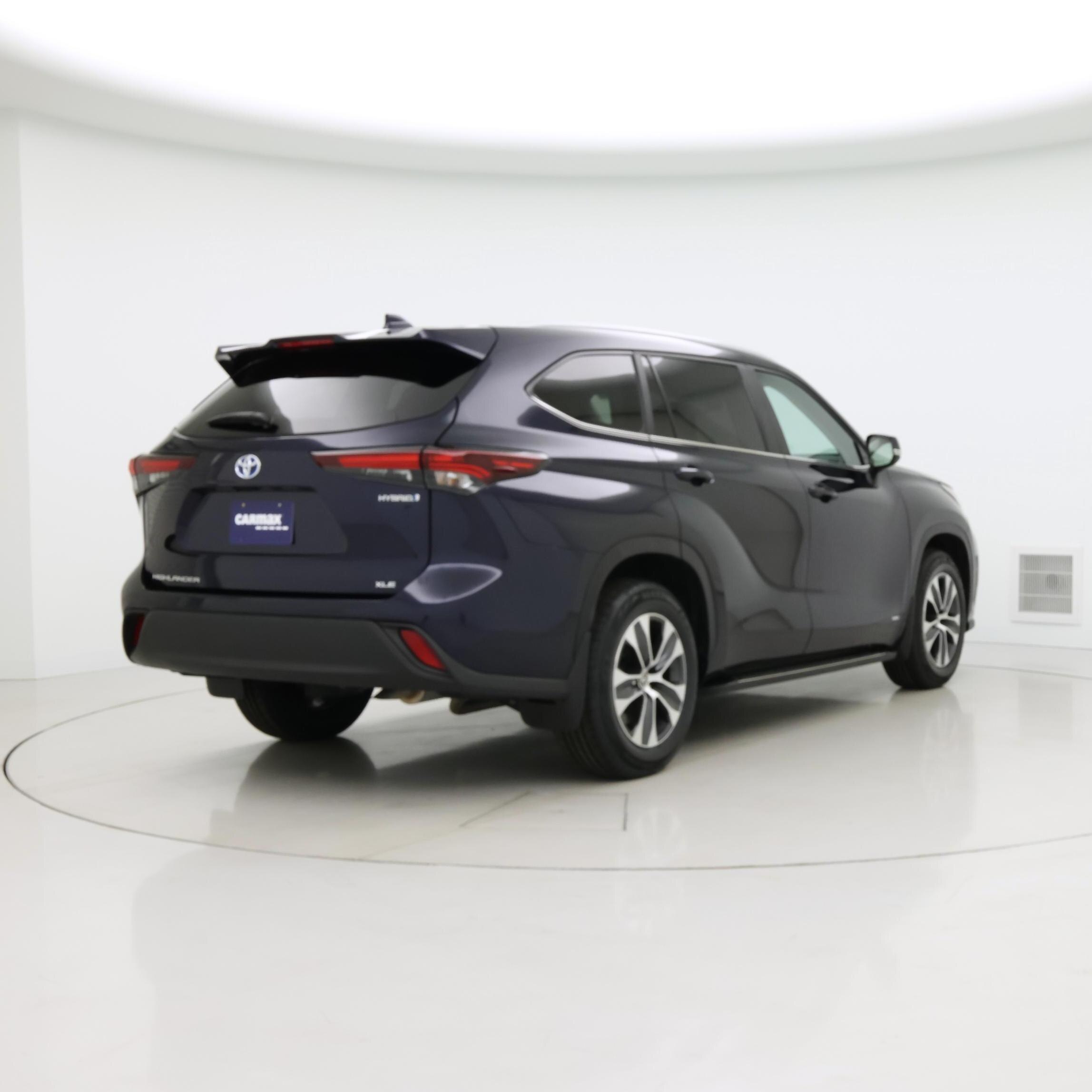 Thumbnail: 2024 Toyota Highlander - 8