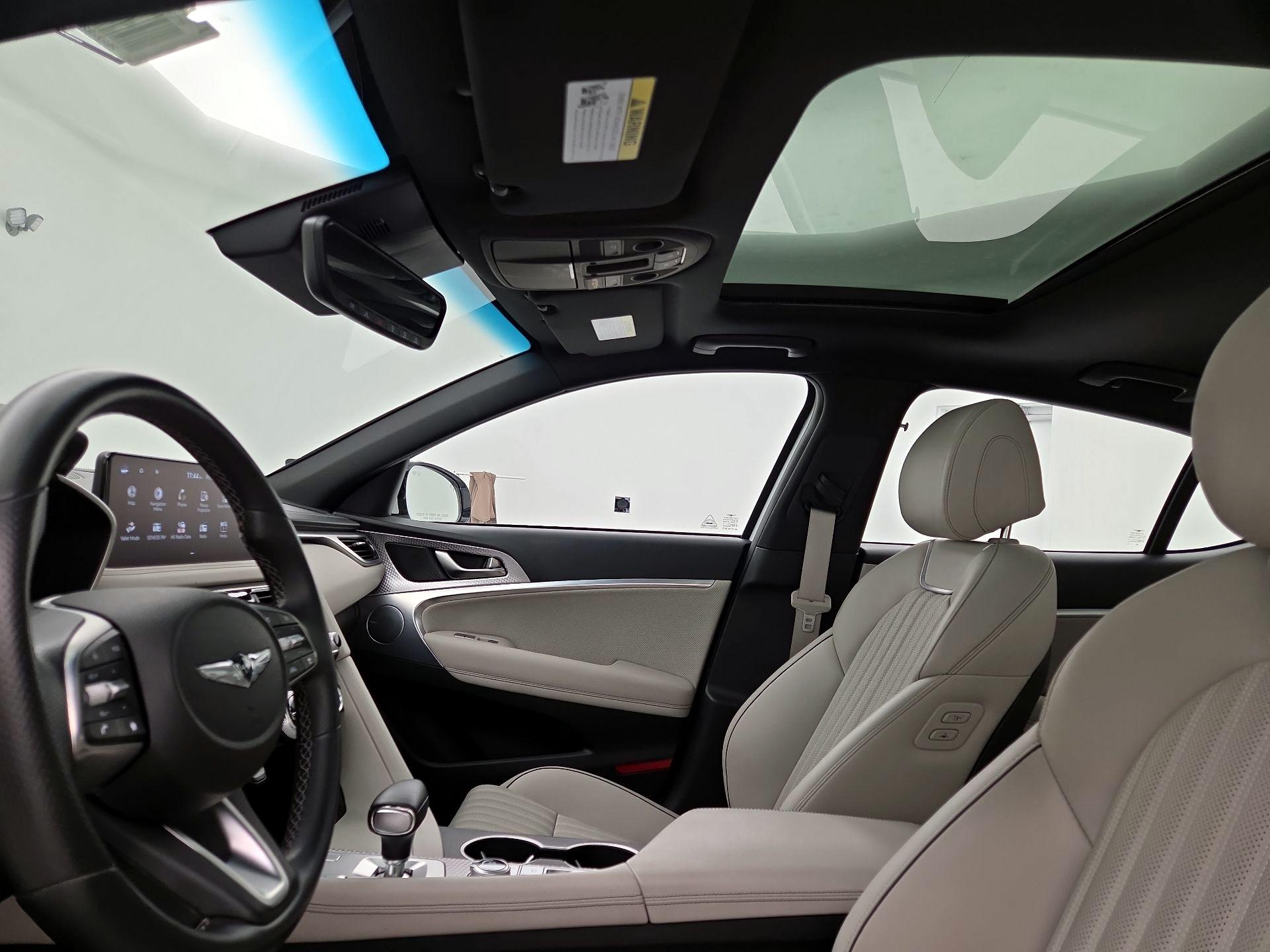 Thumbnail: 2023 Genesis G70 - 20