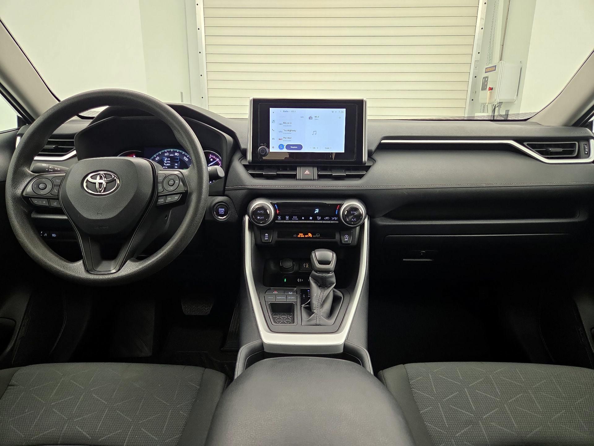 Thumbnail: 2024 Toyota RAV4 - 9