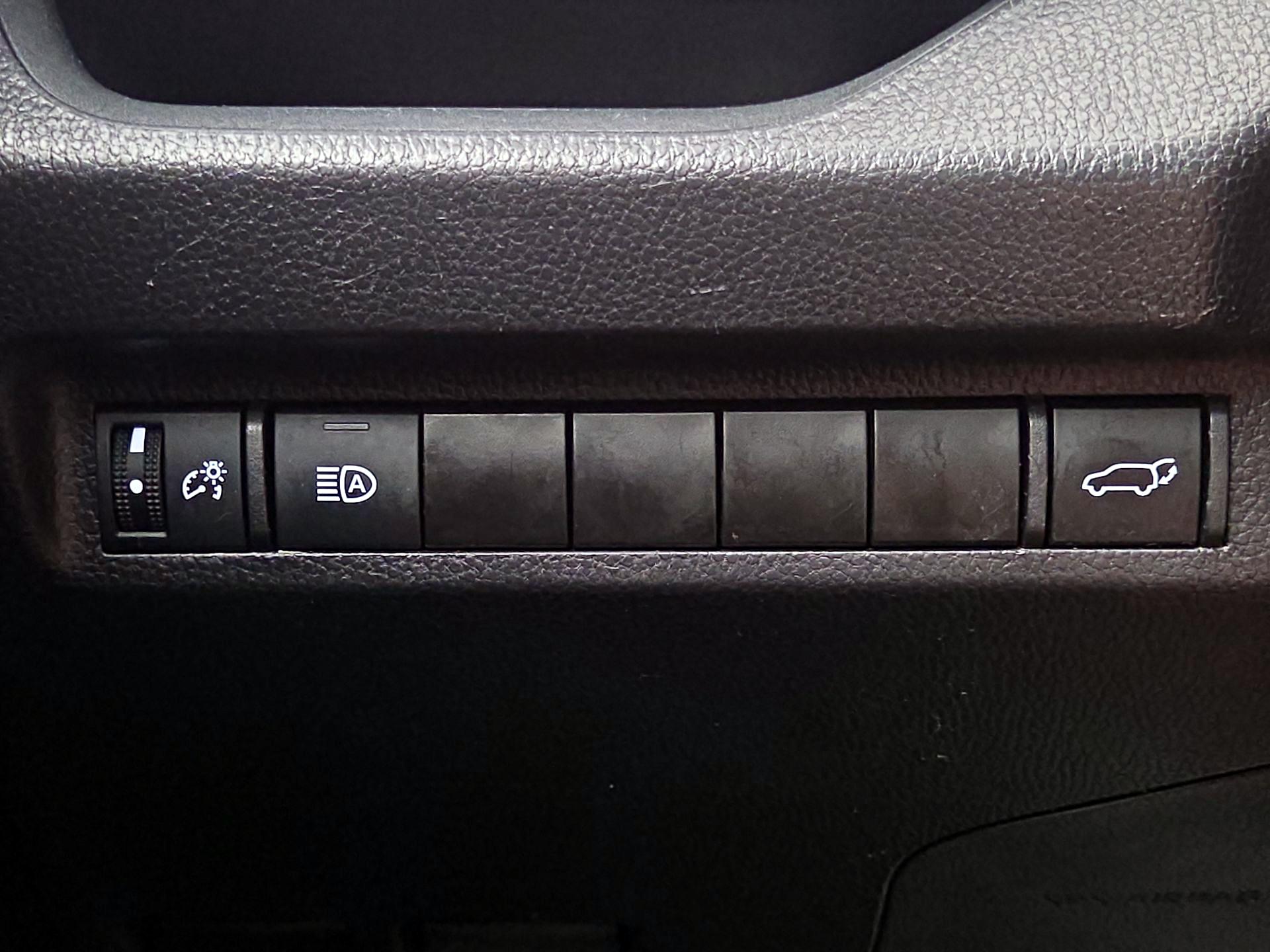 Thumbnail: 2024 Toyota RAV4 - 13