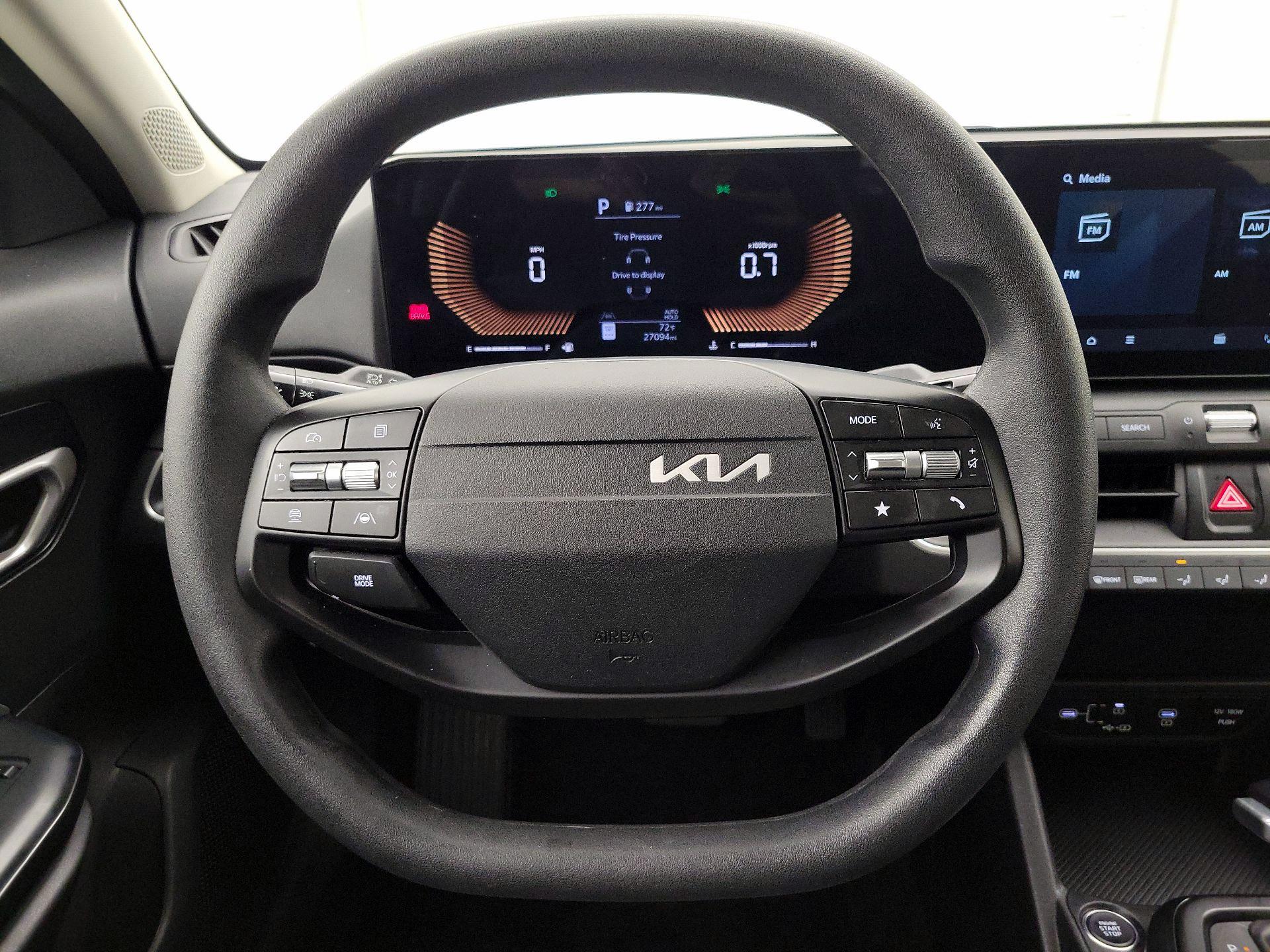 Thumbnail: 2025 Kia K4 - 10