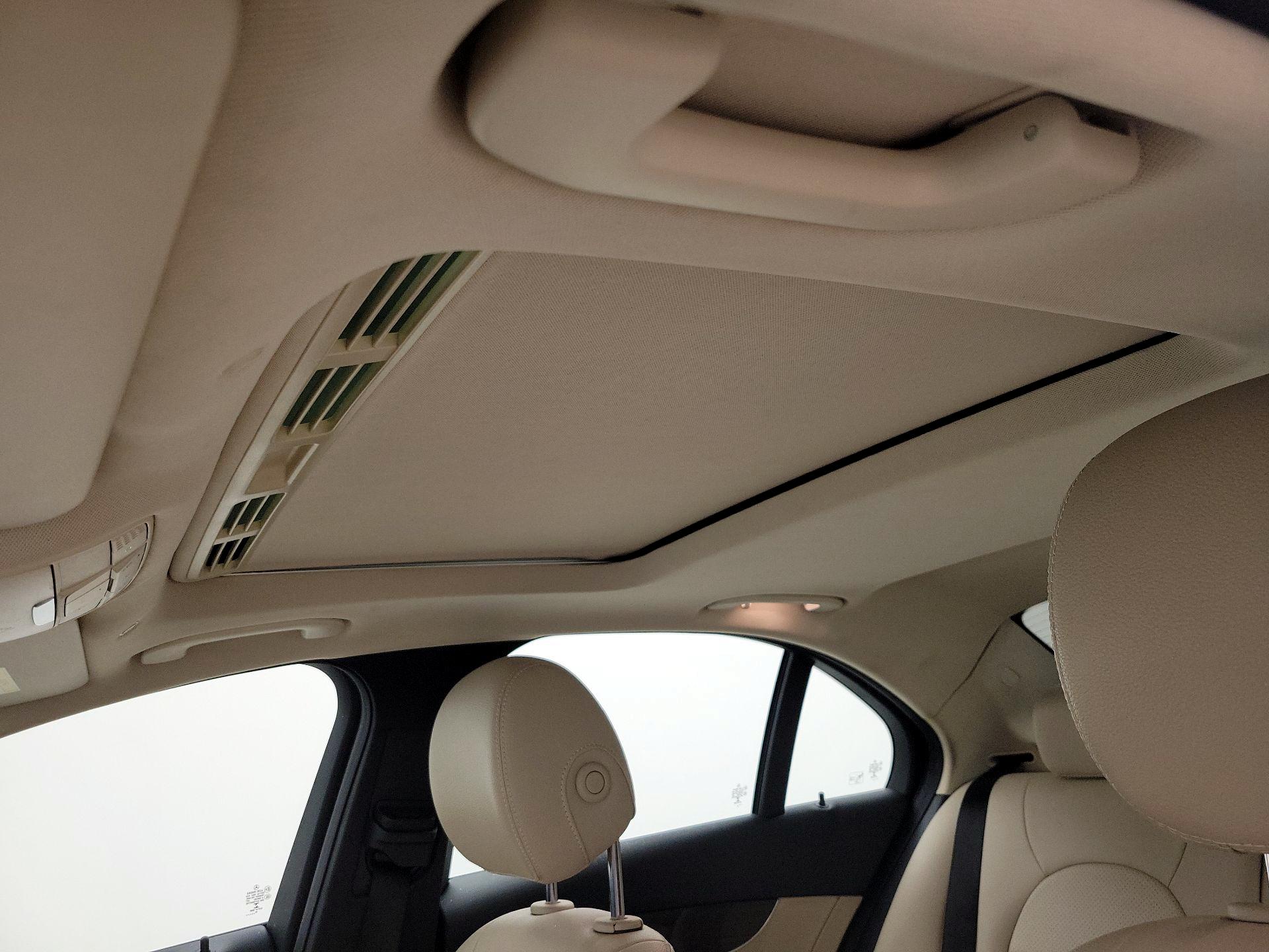 Thumbnail: 2021 Mercedes-Benz C-Class - 19