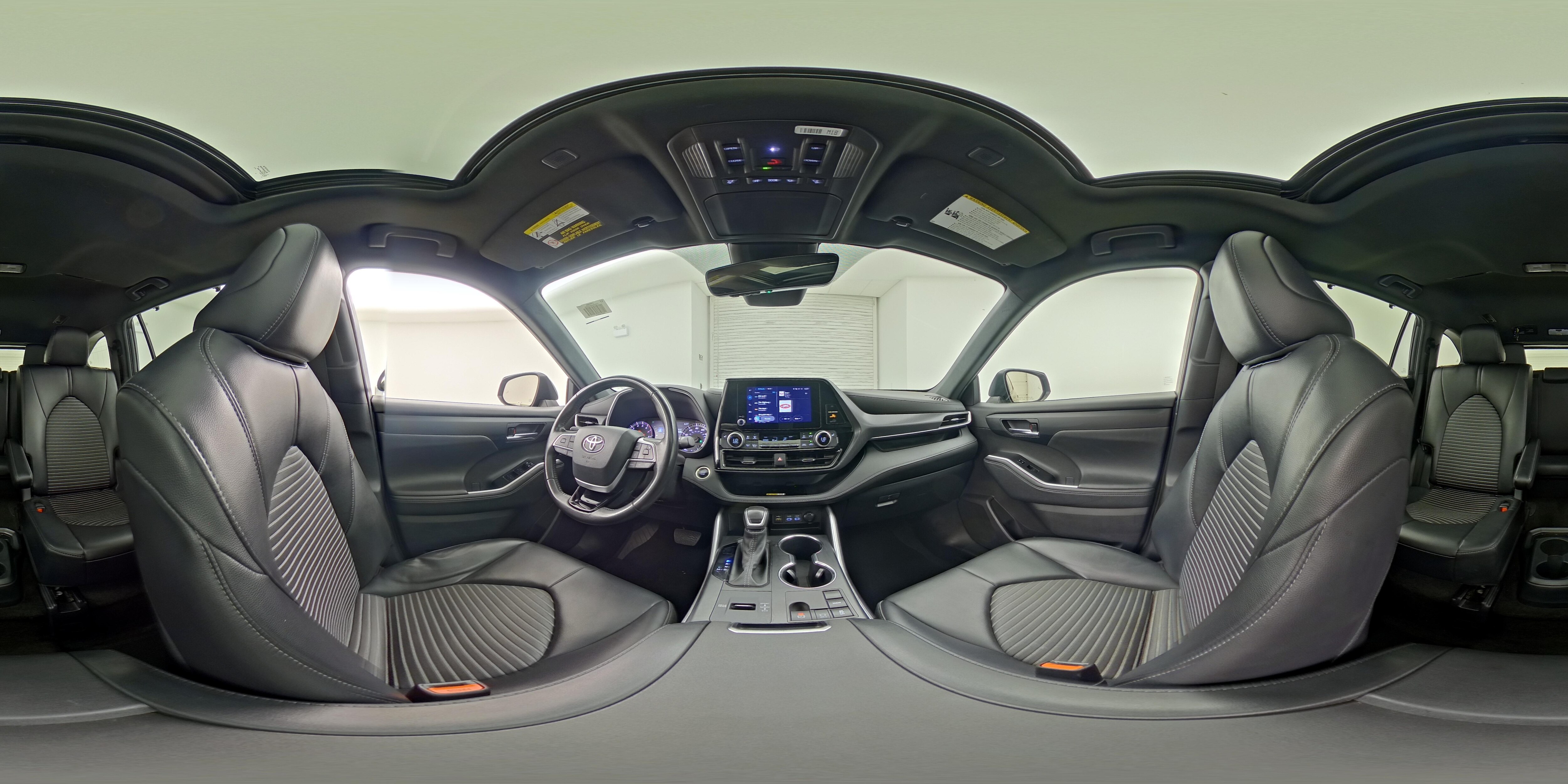 2024 Toyota Highlander XSE - Photo 27