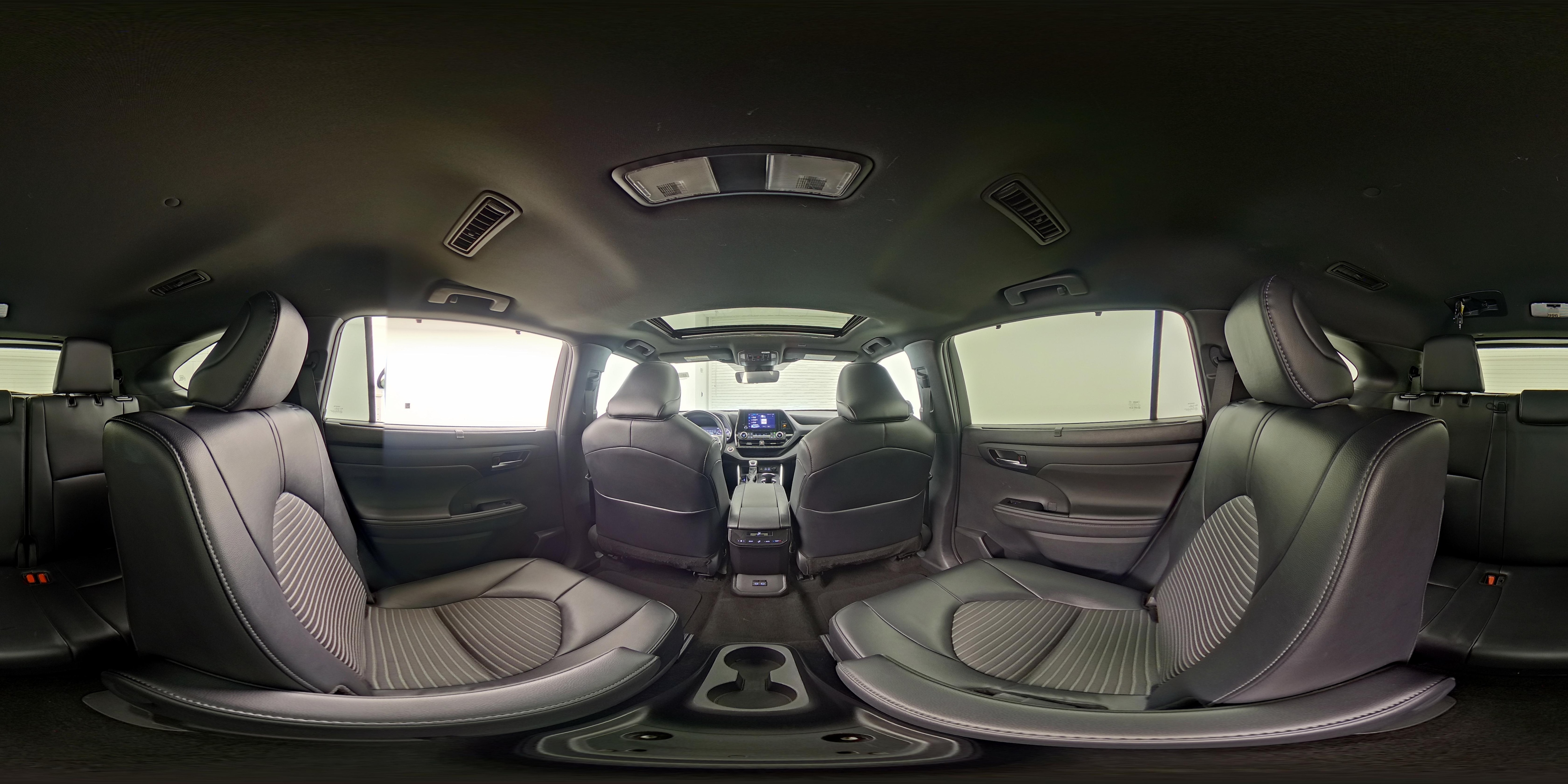 2024 Toyota Highlander XSE - Photo 28