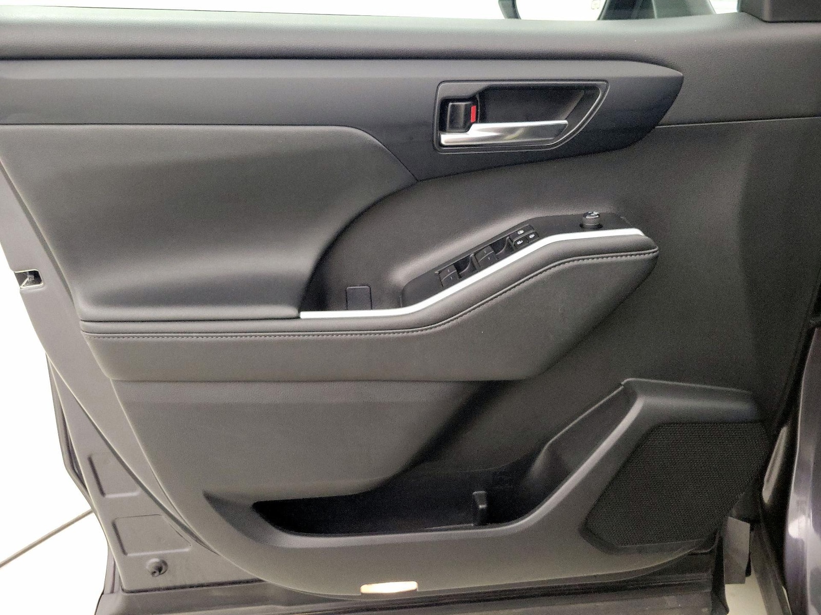 2024 Toyota Highlander XSE - Photo 13
