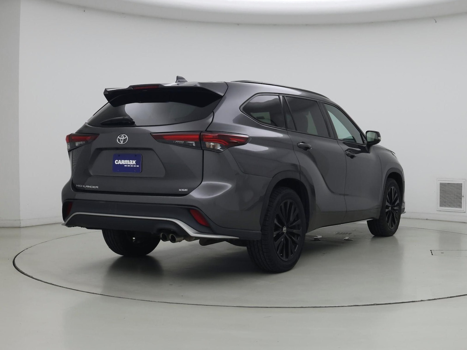 2024 Toyota Highlander XSE - Photo 9